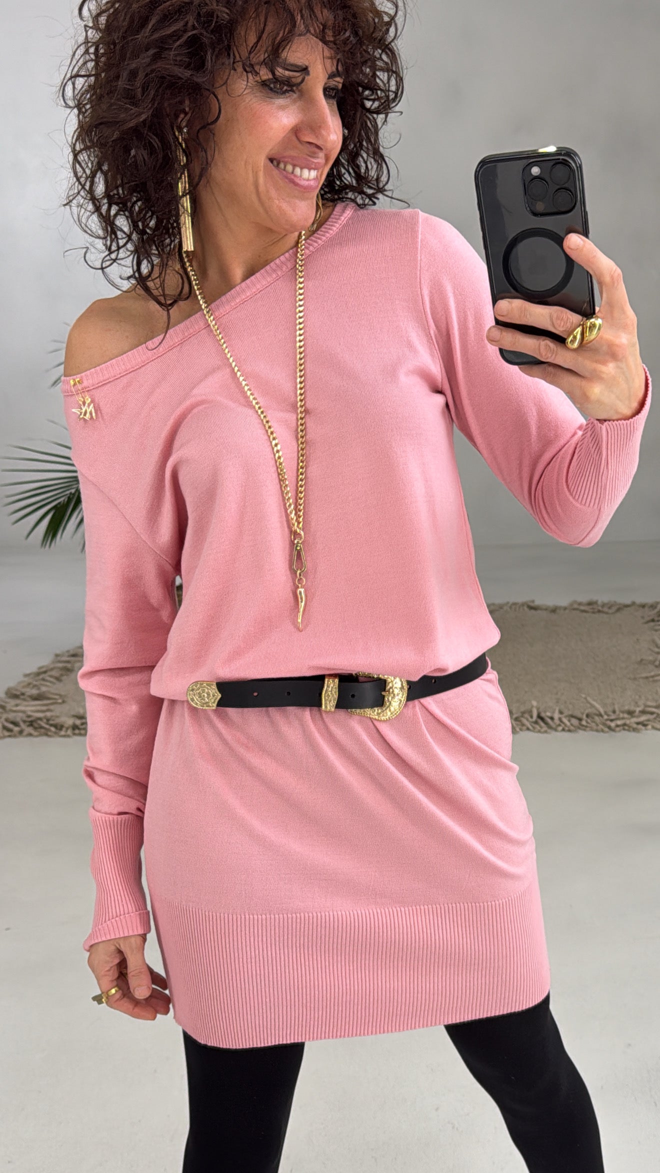 ABITO LINEA MORBIDA IN CALDA VISCOSA