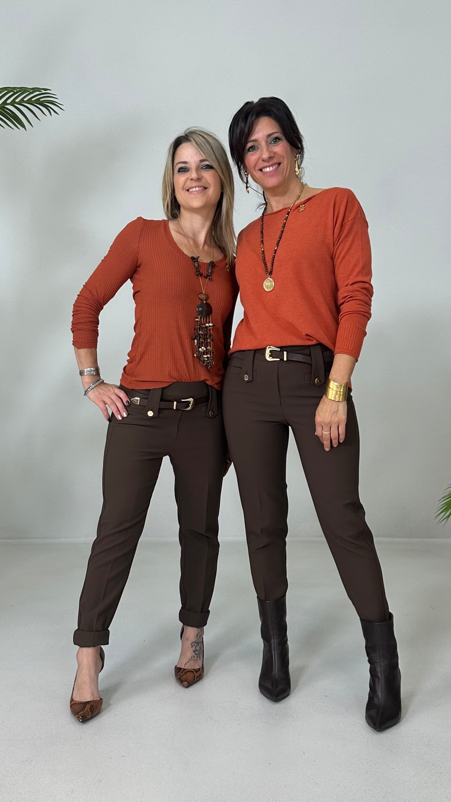 PANTALONE BASIC IN CADY TECNICO