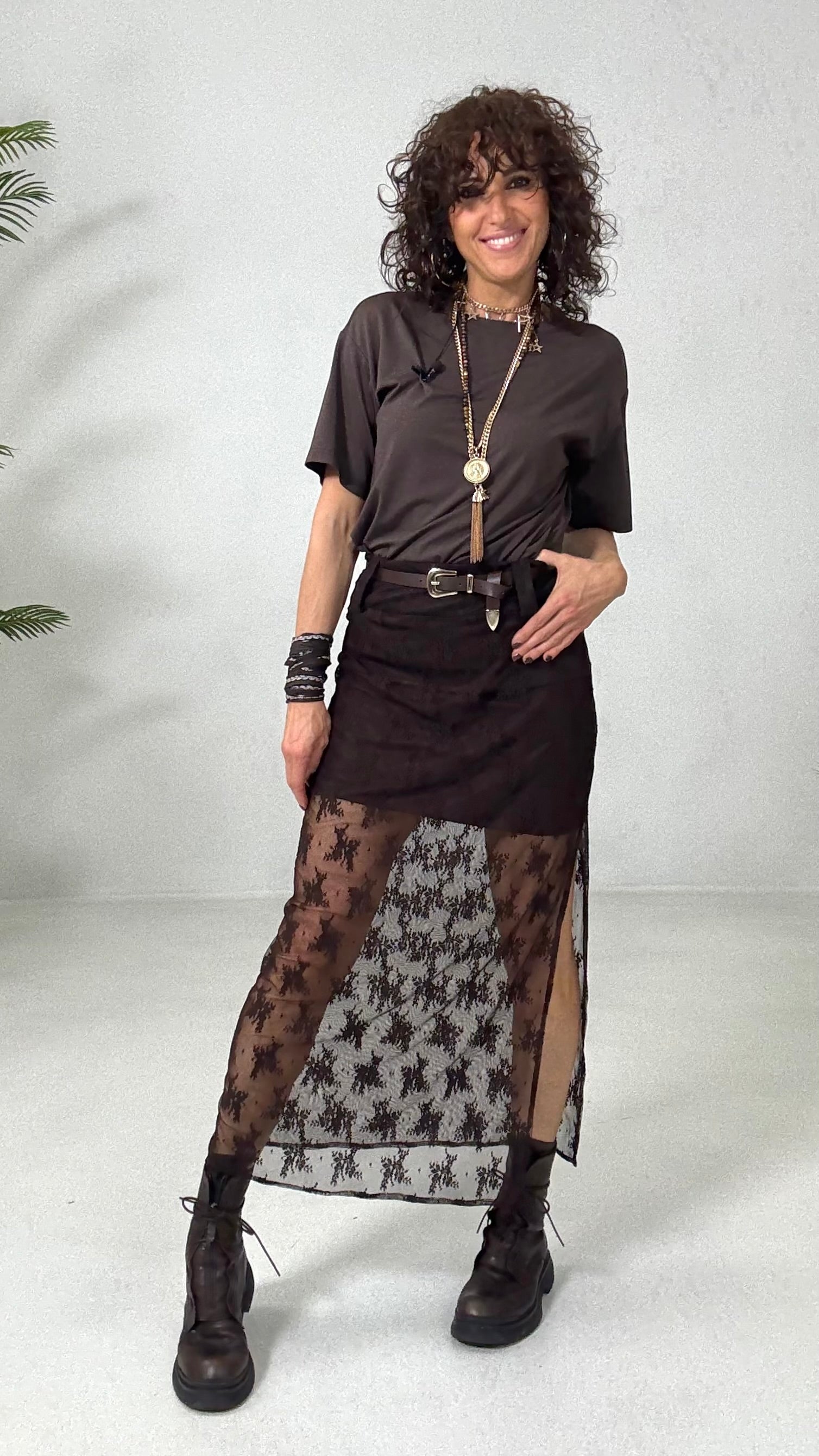 GONNA LUNGA IN PIZZO ELASTICIZZATO CON SOTTOGONNA