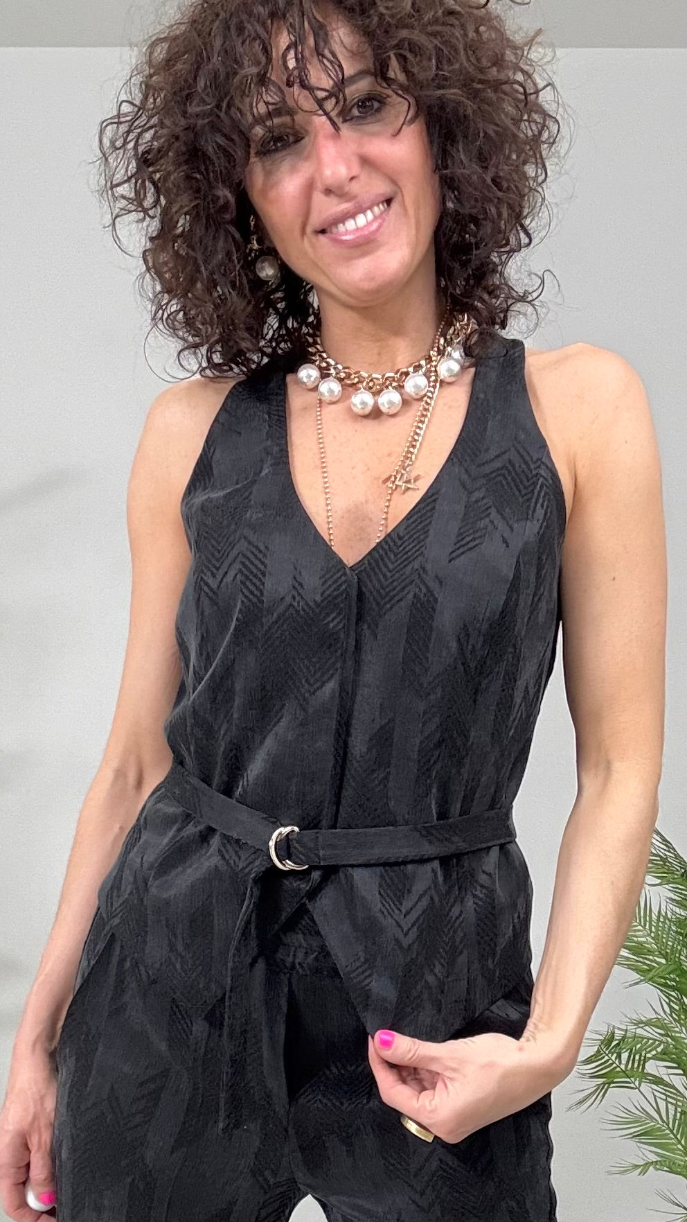 514 P25 NERO GILET CON CINTURA IN VISCOSA JAQUARD GEOMETRICO