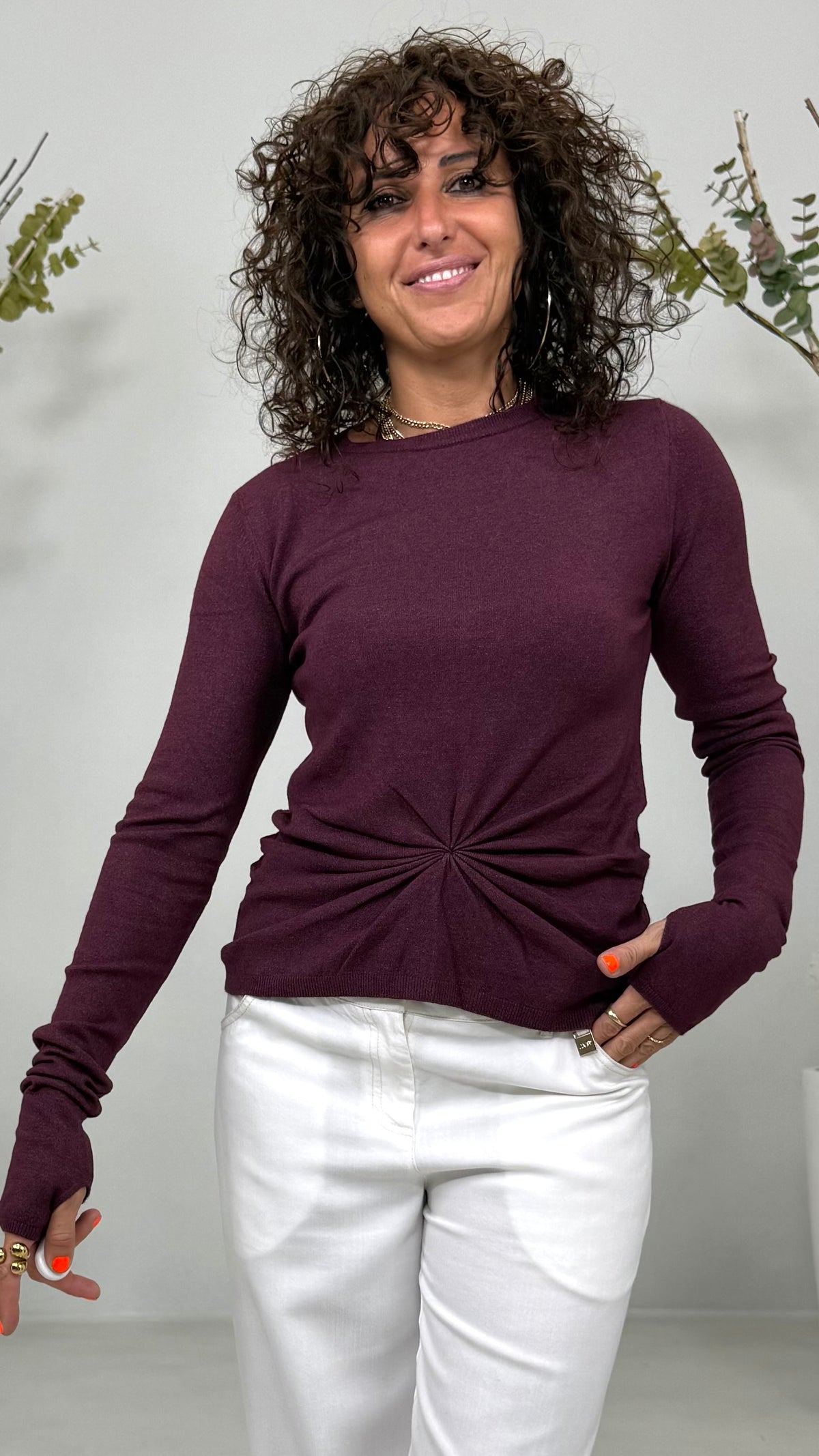 MAGLIA SLIM A GIROCOLLO CON ARRICCIO DAVANTI IN CALDA VISCOSA