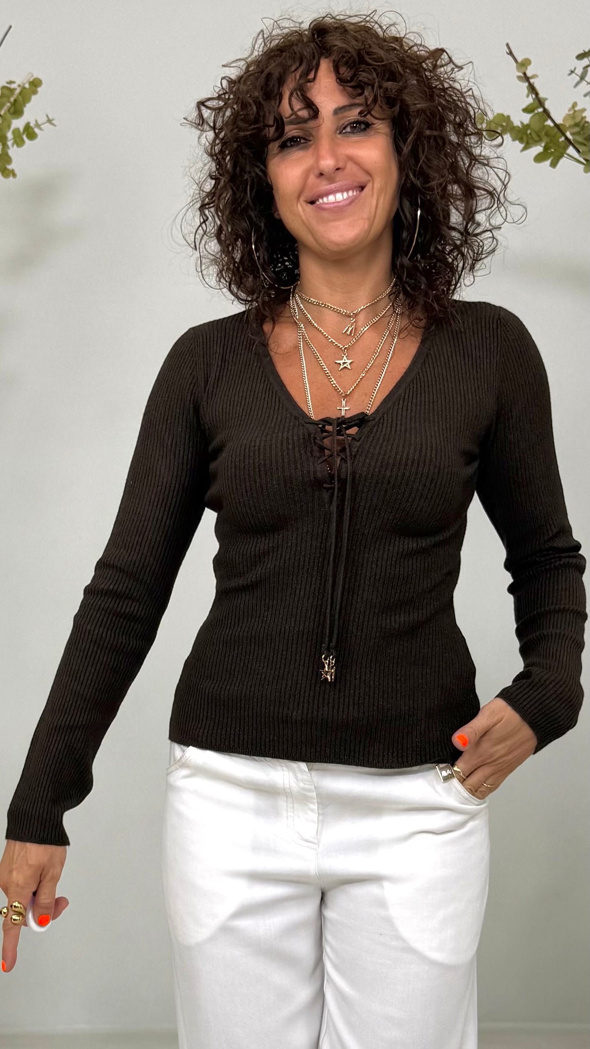 MAGLIA COSTINA SLIM SCOLLO A V LACCIO IN CALDA VISCOSA