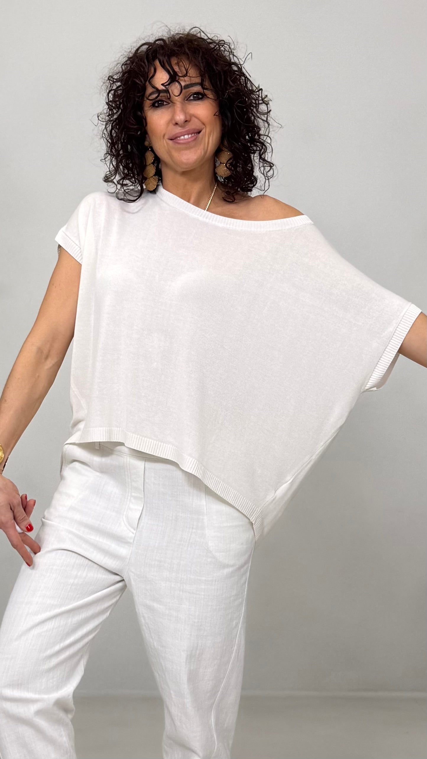 MAGLIA QUADRATA IN VISCOSA FONDO STONDATO