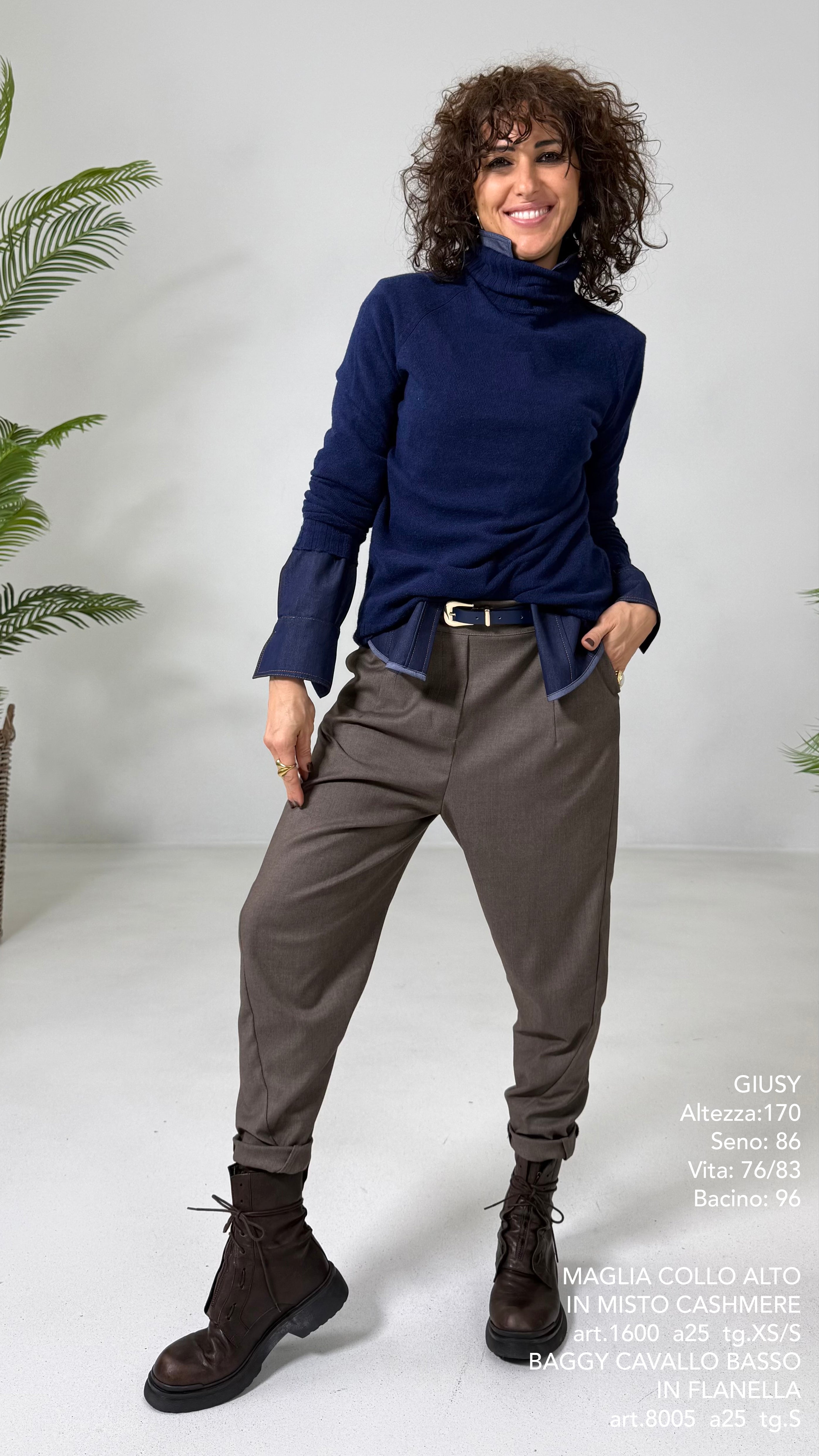 MAGLIA BASIC COLLO ALTO IN MISTO CASHMERE