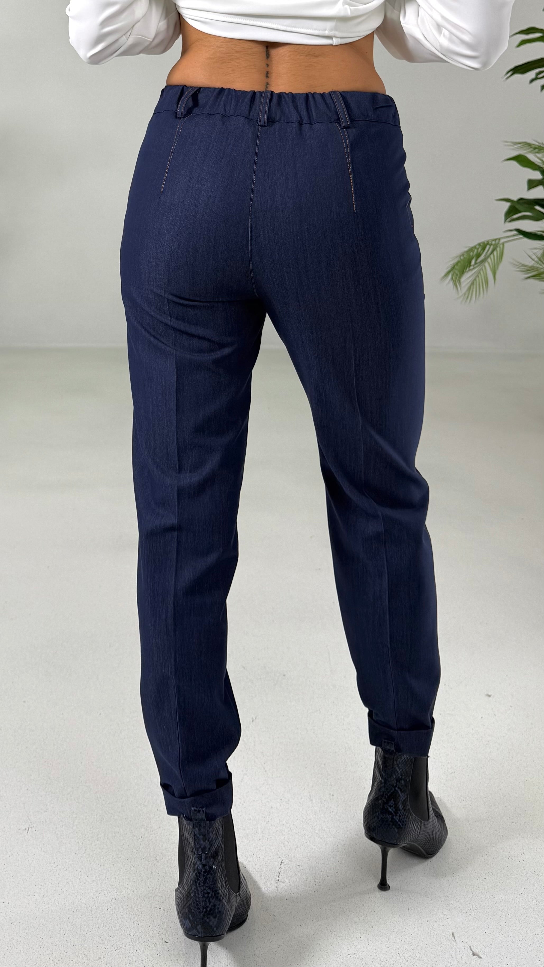 BASIC IN TESSUTO JEANS SLEGATO