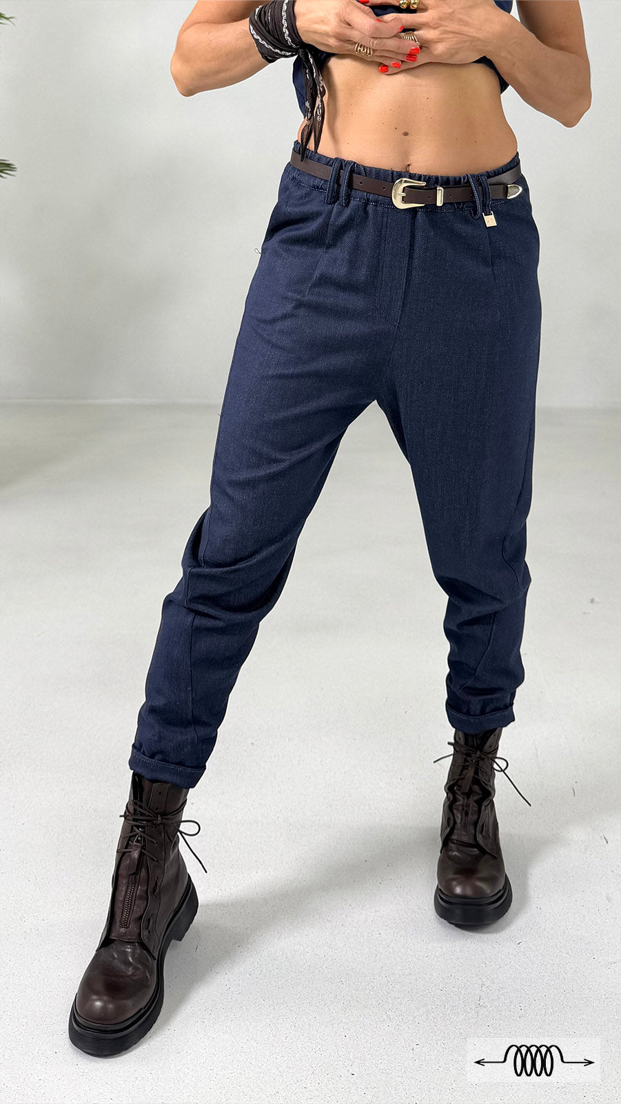 BAGGY CON CAVALLO BASSO IN MAGLIA TECNICA EFFETTO JEANS