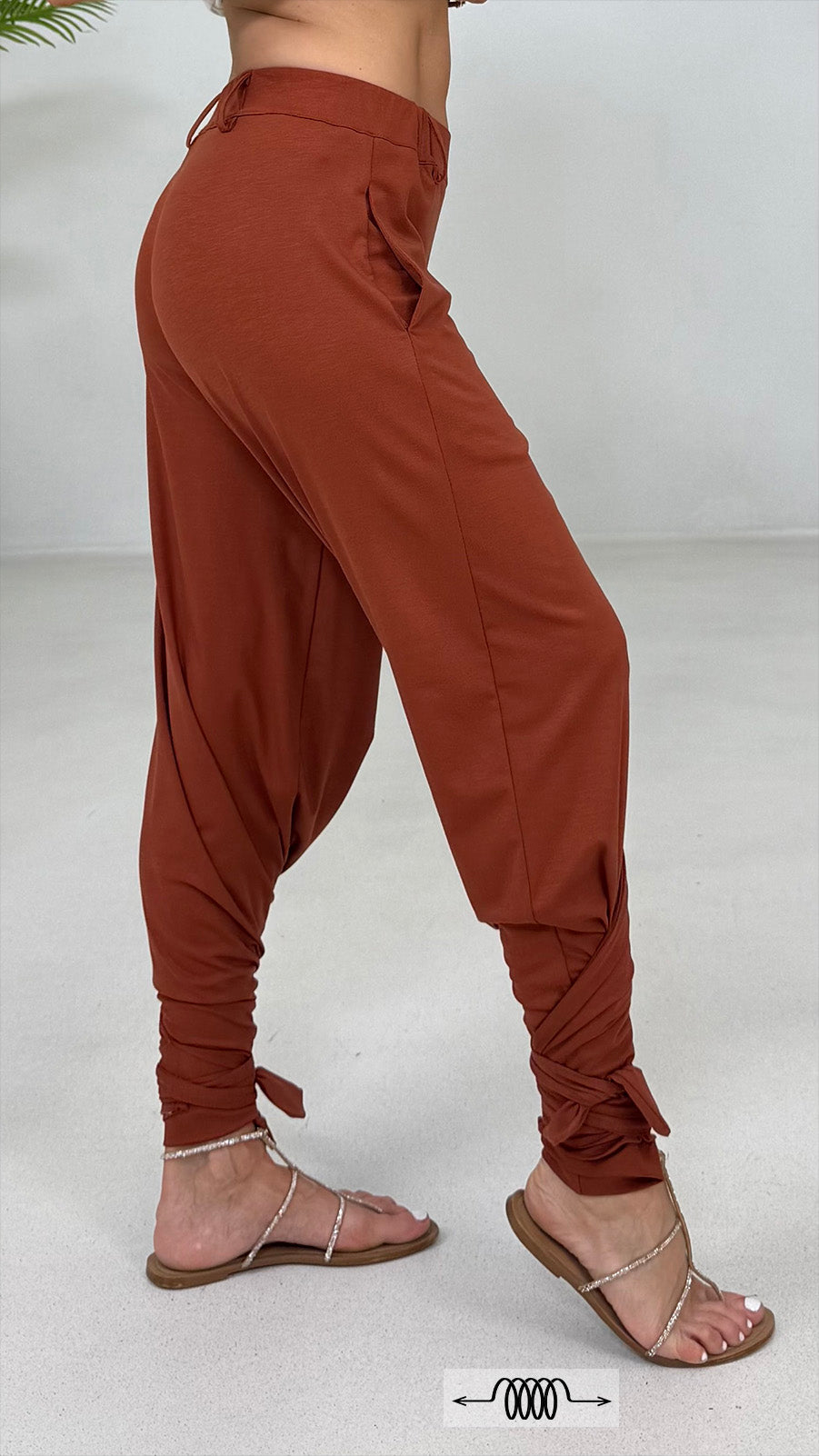 PANTALONE LACCI AL FONDO IN JERSEY LYOCELL ELASTICO