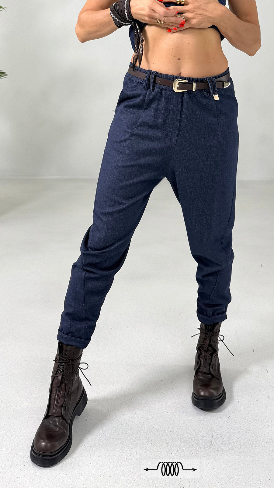 BAGGY CON CAVALLO BASSO IN MAGLIA TECNICA EFFETTO JEANS