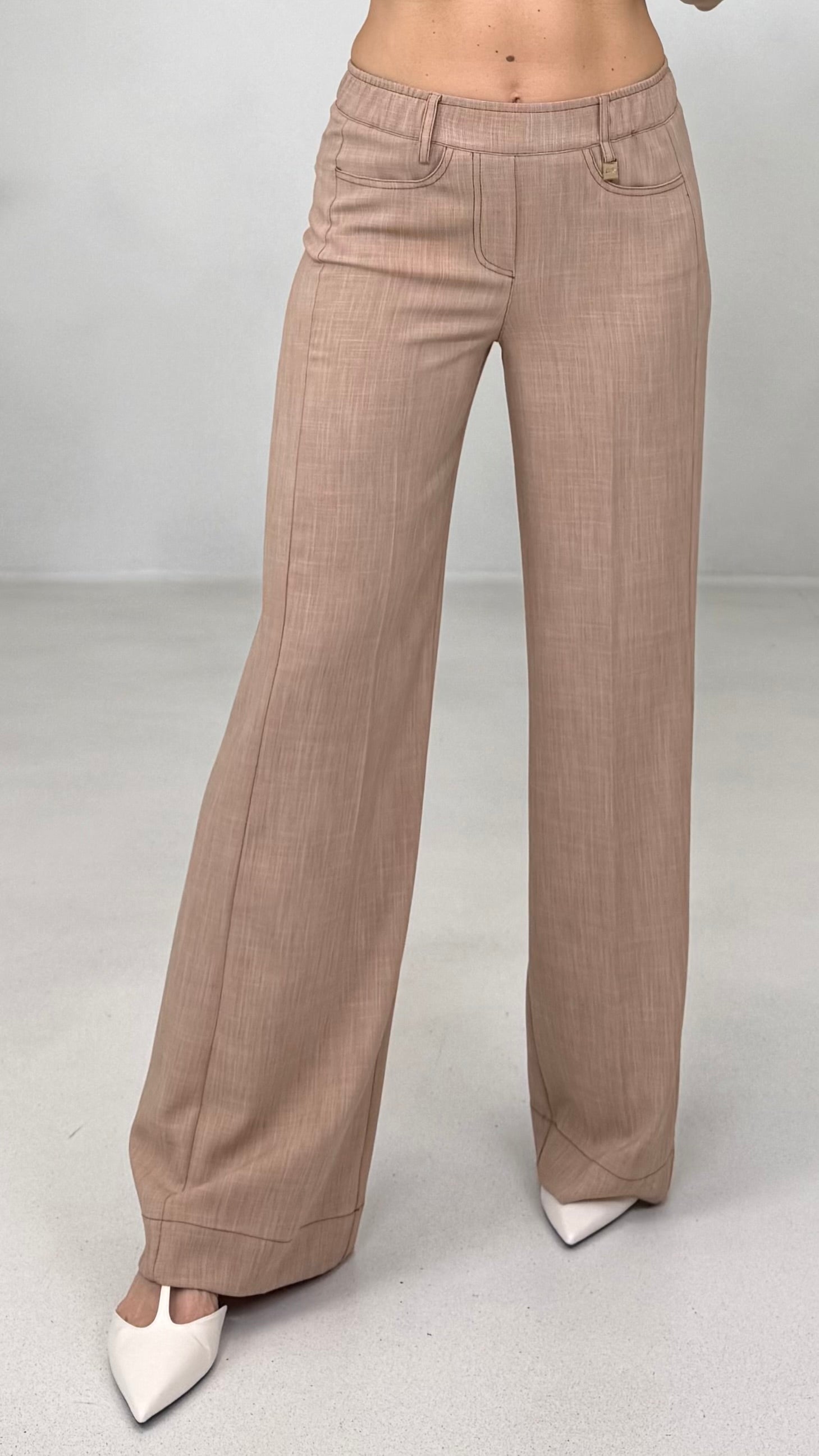 PALAZZO IN GRISAGLIA LEGGERA