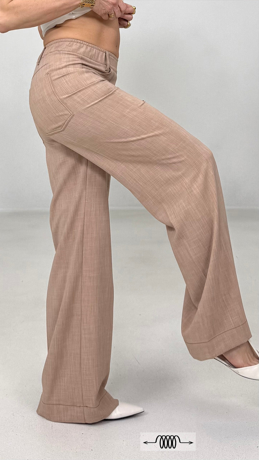 PALAZZO IN GRISAGLIA LEGGERA