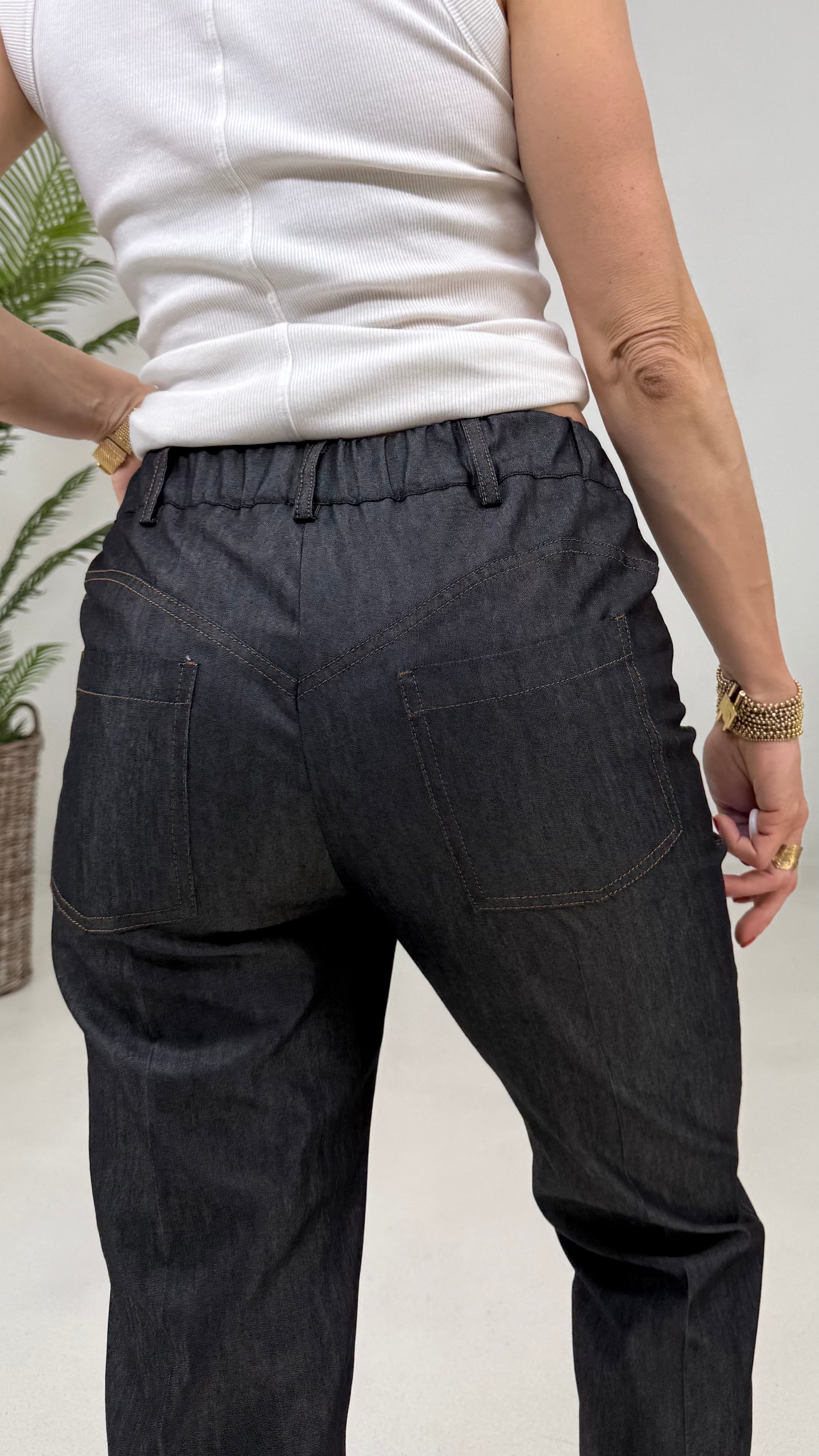 BASIC IN JEANS ELASTICO CON ALAMARI