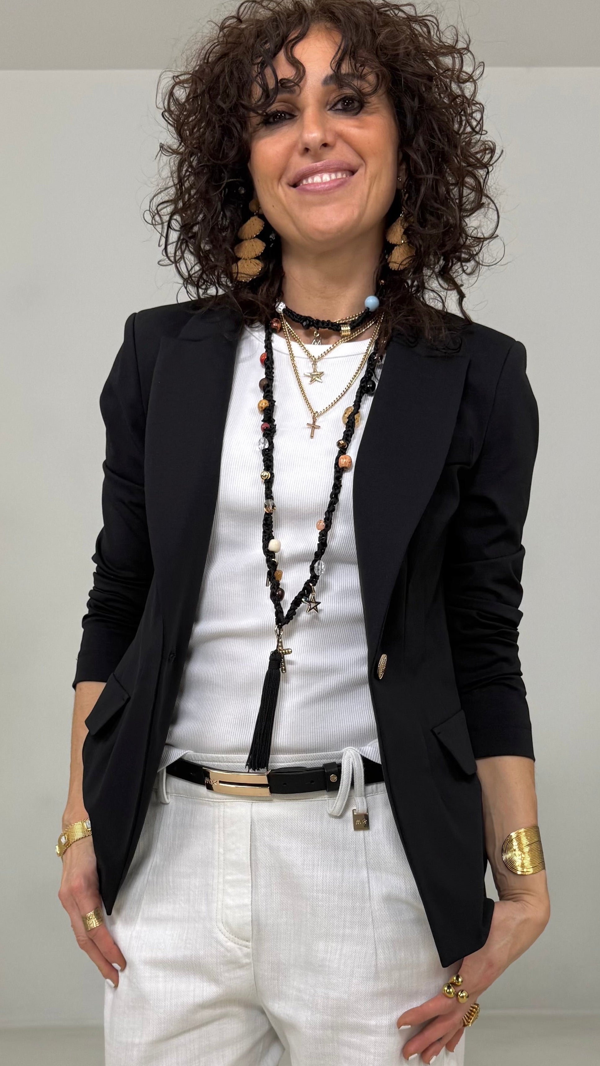 COLLANA UNCINETTO CON PIETRE E NAPPA