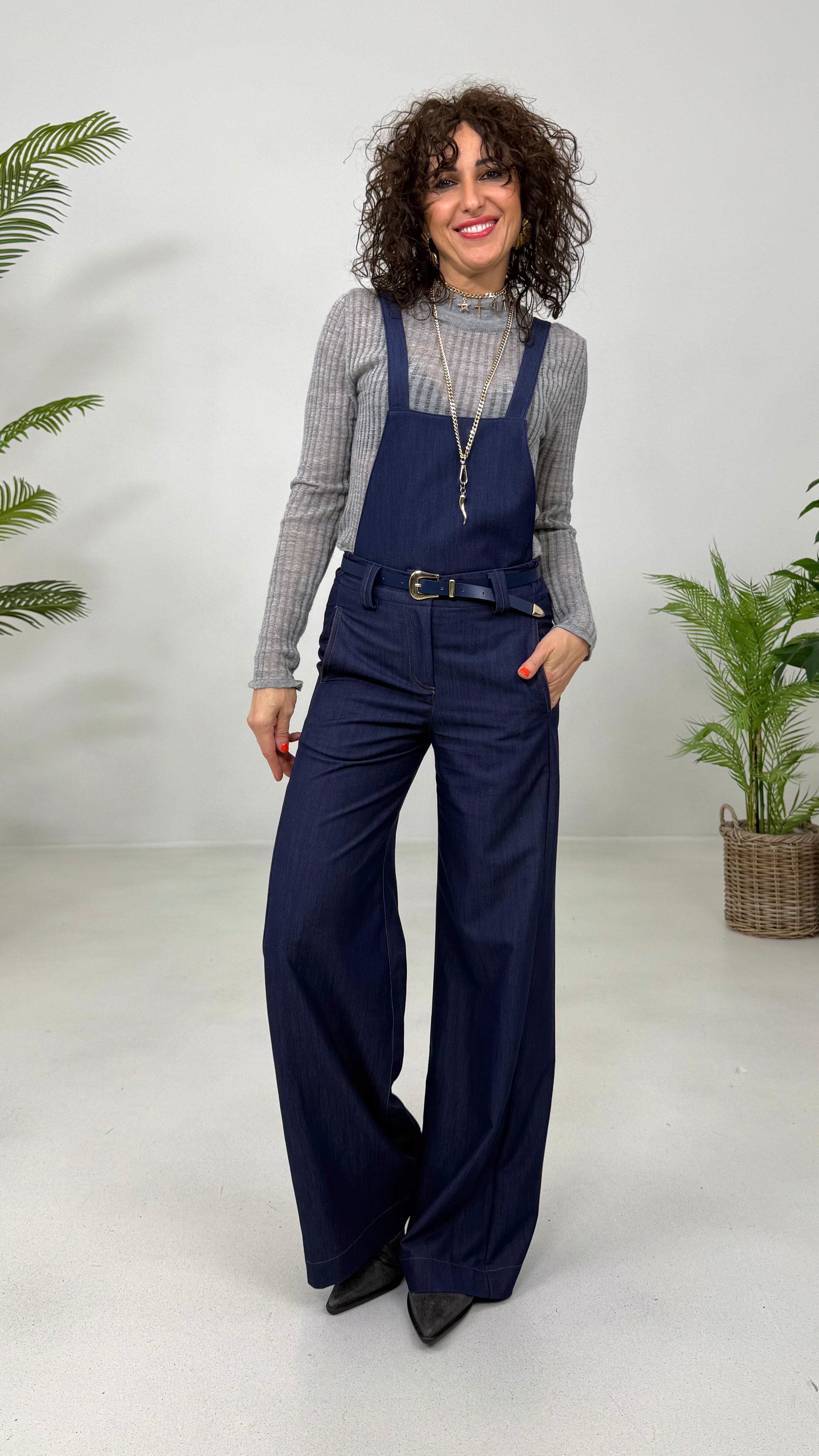 PETTORINA PER EFFETTO SALOPETTE IN JEANS SLEGATO