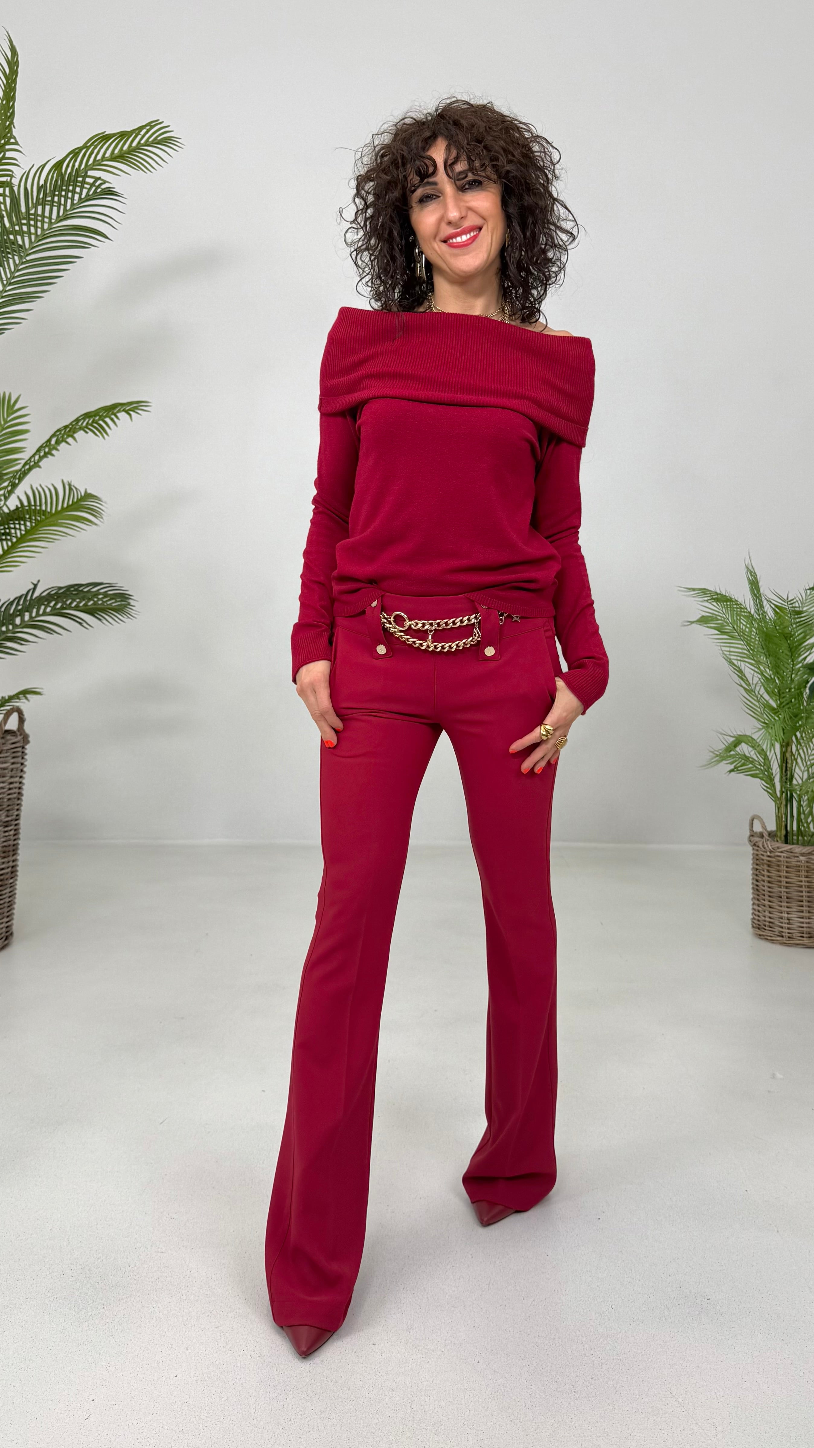 MAGLIA IN CALDA VISCOSA LINEA DRITTA COLLO SHIFFER