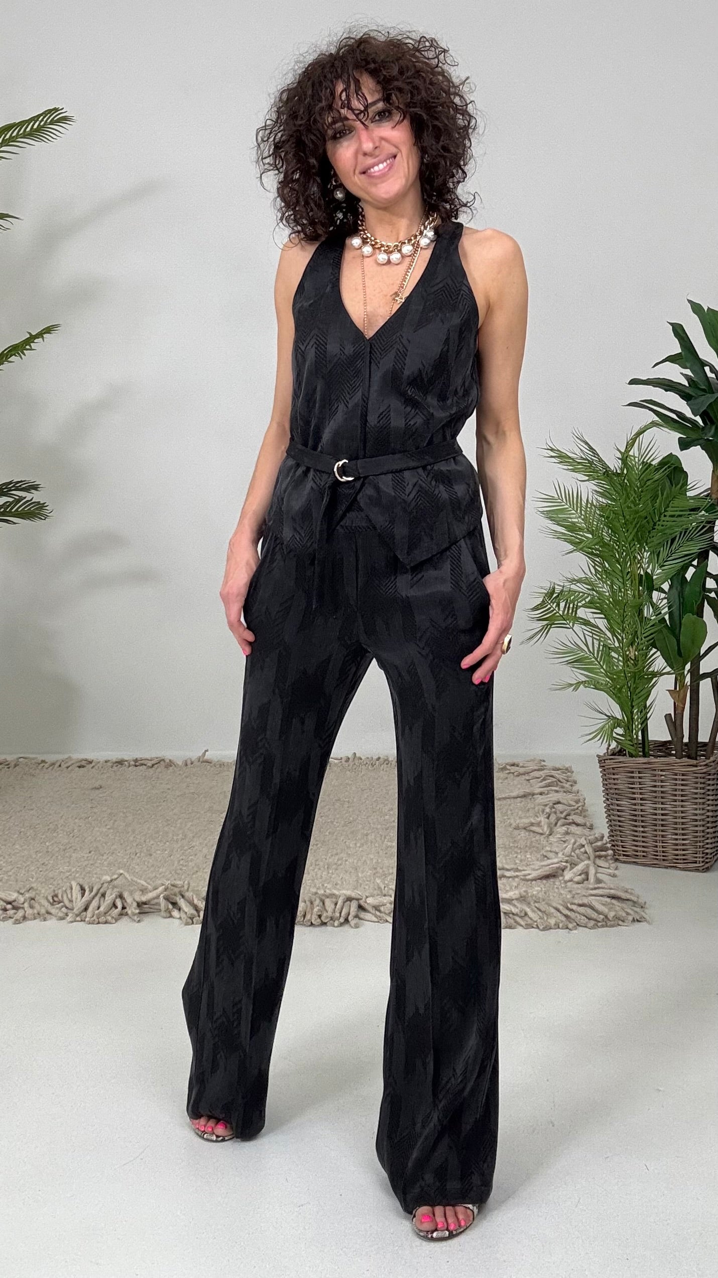 514 P25 NERO GILET CON CINTURA IN VISCOSA JAQUARD GEOMETRICO