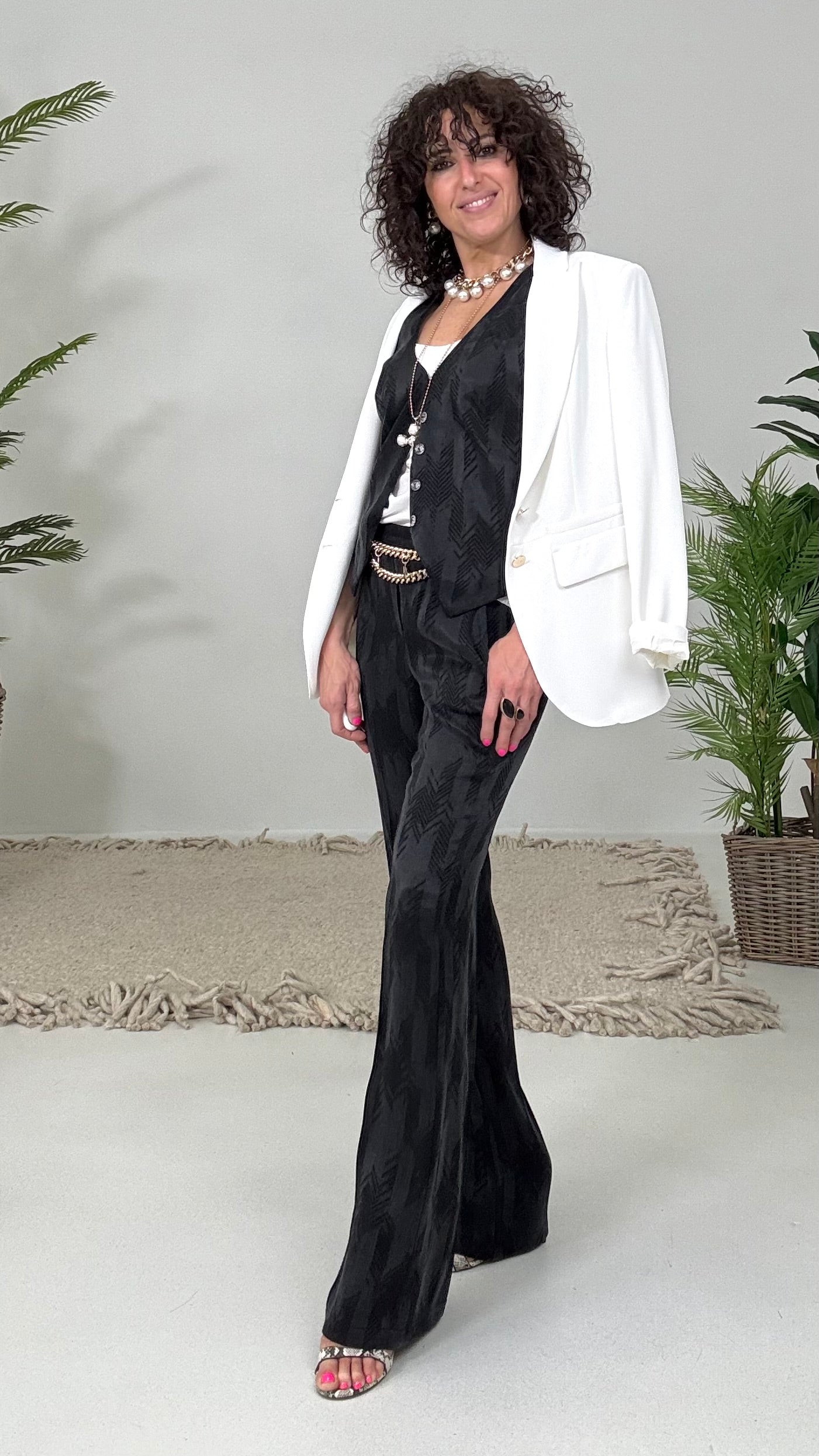 503 P25 BIANCO GIACCA BLAZER CON COLLO A LANCIA IN CADY FLUIDO
