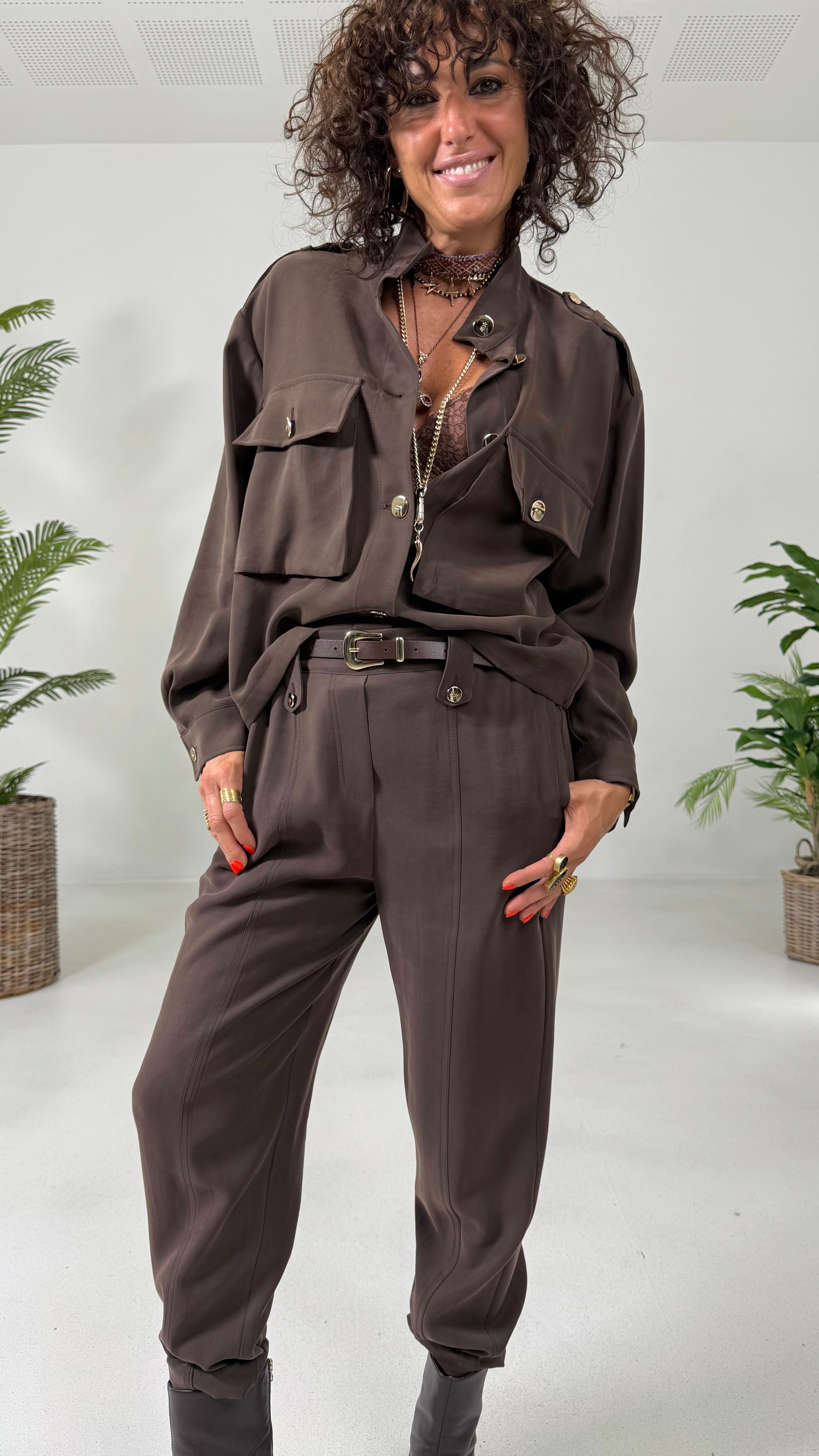 CAMICIA GIACCA CON TASCONI IN TECNICO VISCOSA EFFETTO CUPRO