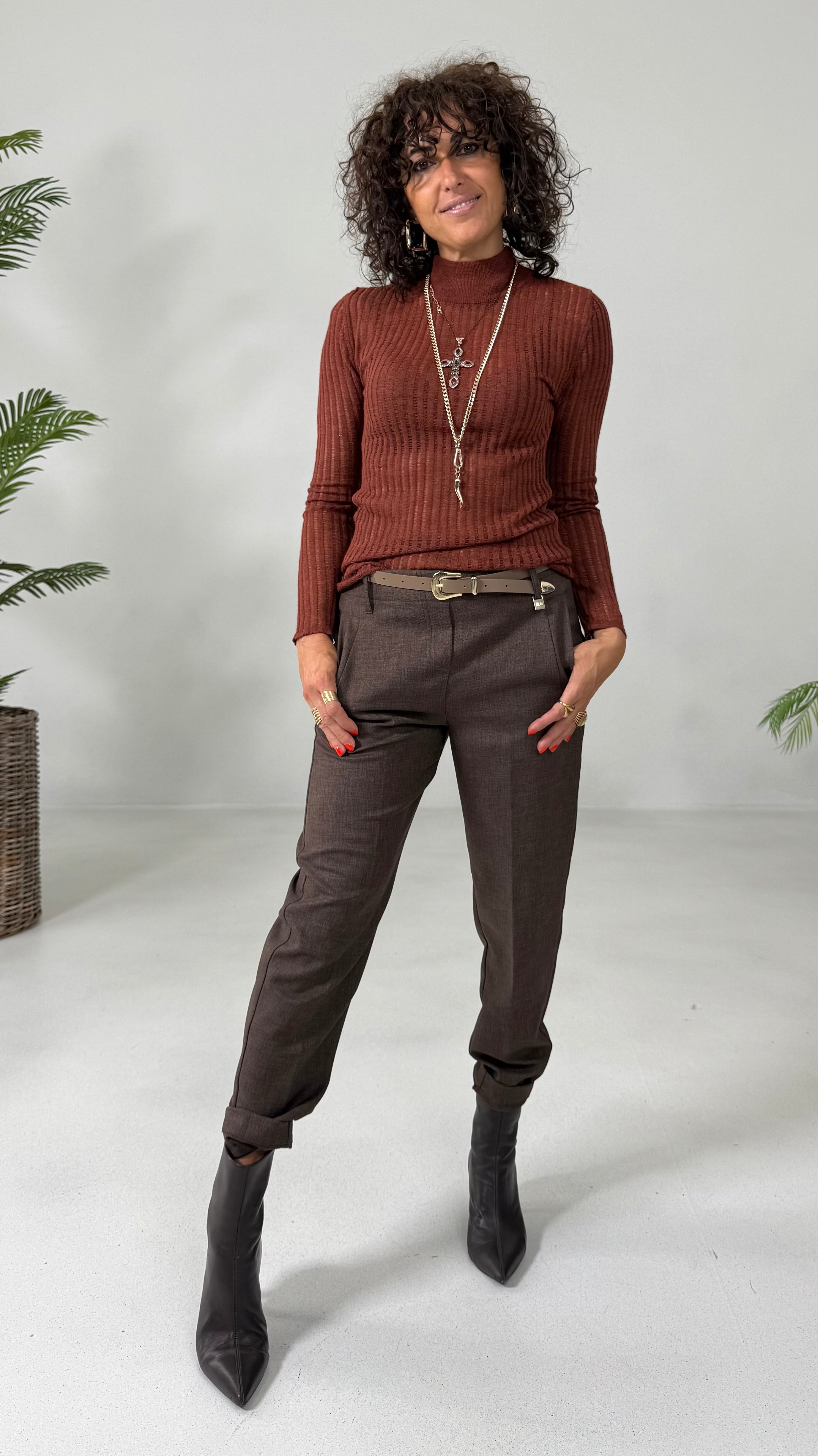 LUPETTO IN LANA VISCOSA PUNTO TRAFORATO