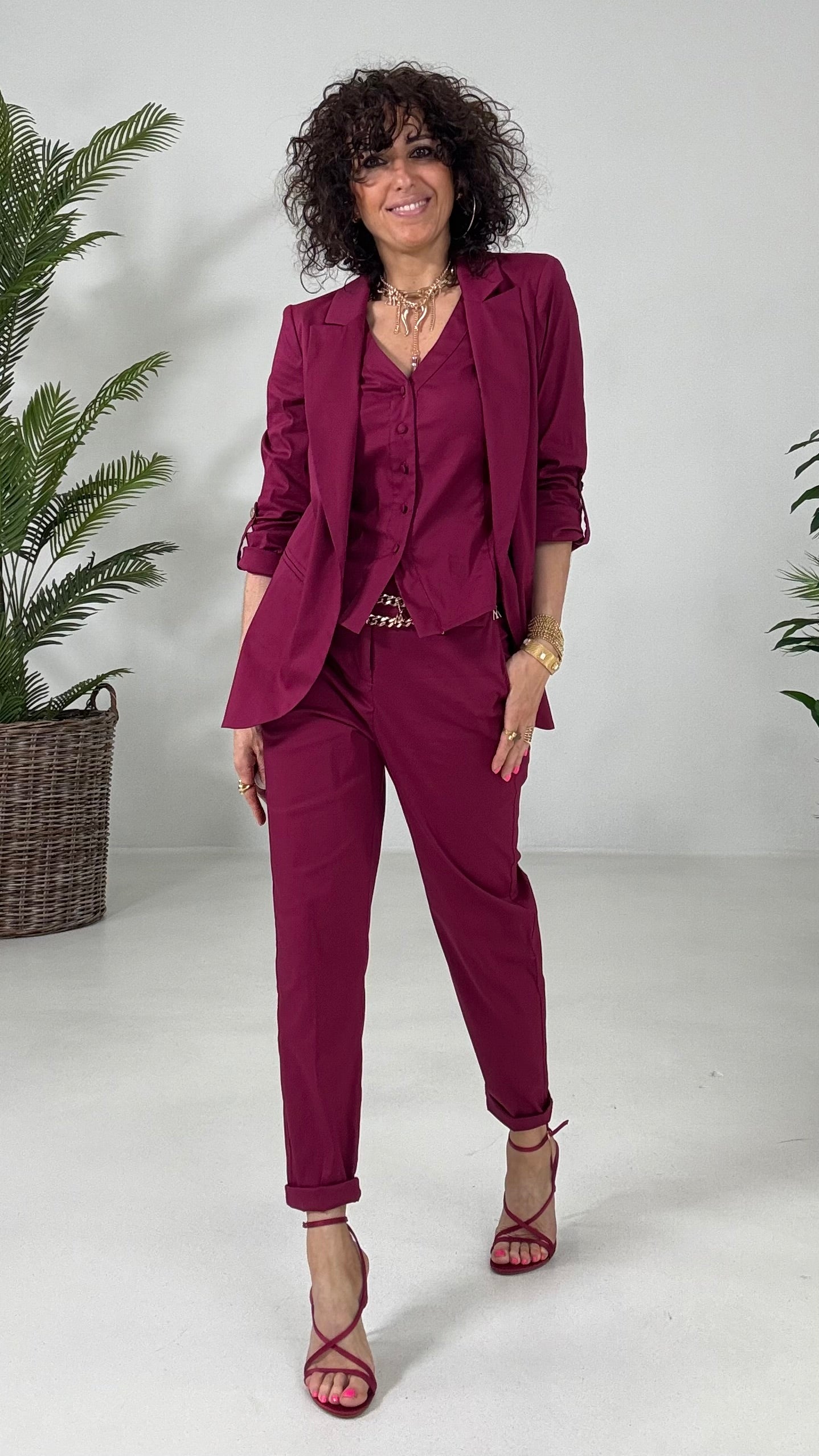 708 P25 AMARANTO CAMICIA SCOLLO AMERICANA IN PELLE D UOVO