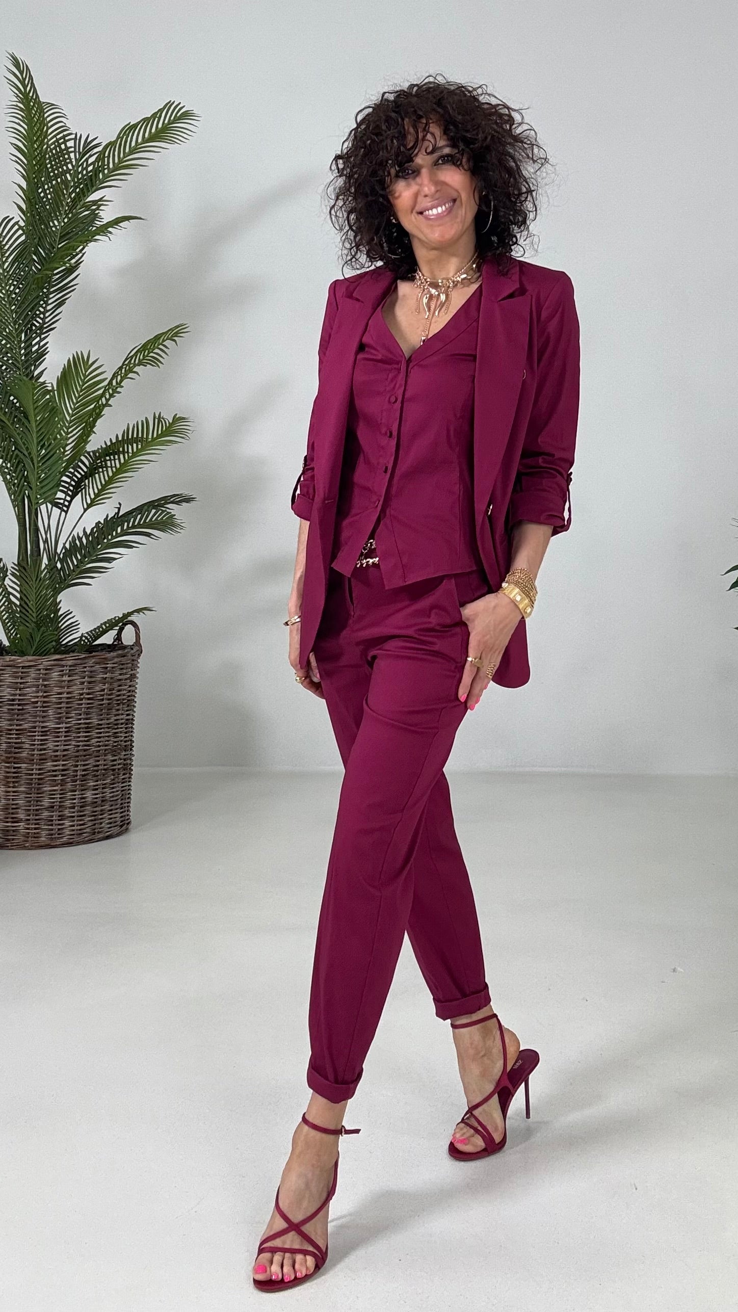 708 P25 AMARANTO CAMICIA SCOLLO AMERICANA IN PELLE D UOVO