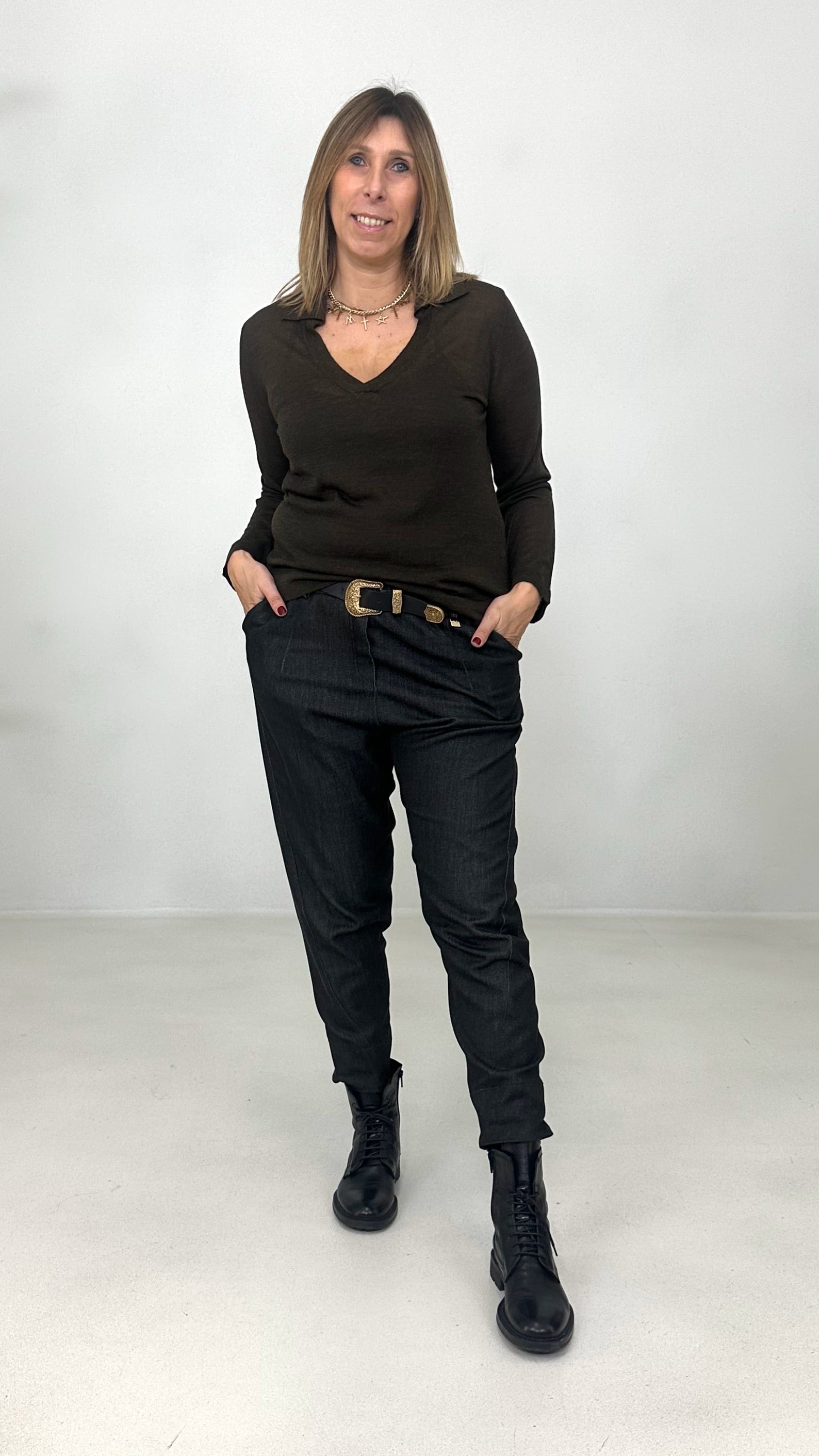 BAGGY CON CAVALLO BASSO IN MAGLIA TECNICA EFFETTO JEANS