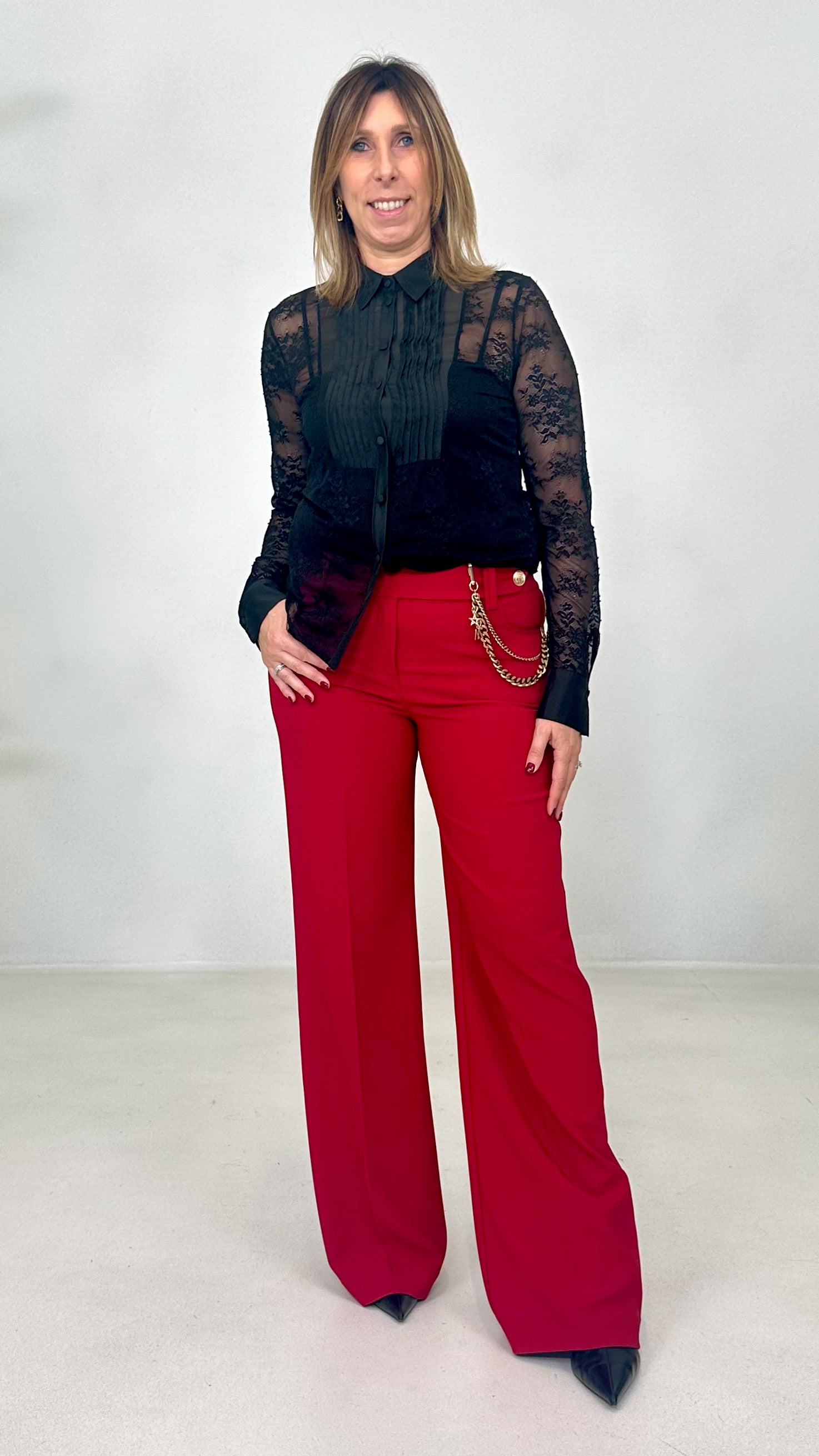 CAMICIA IN PIZZO CON PETTORINA IN MUSSOLA