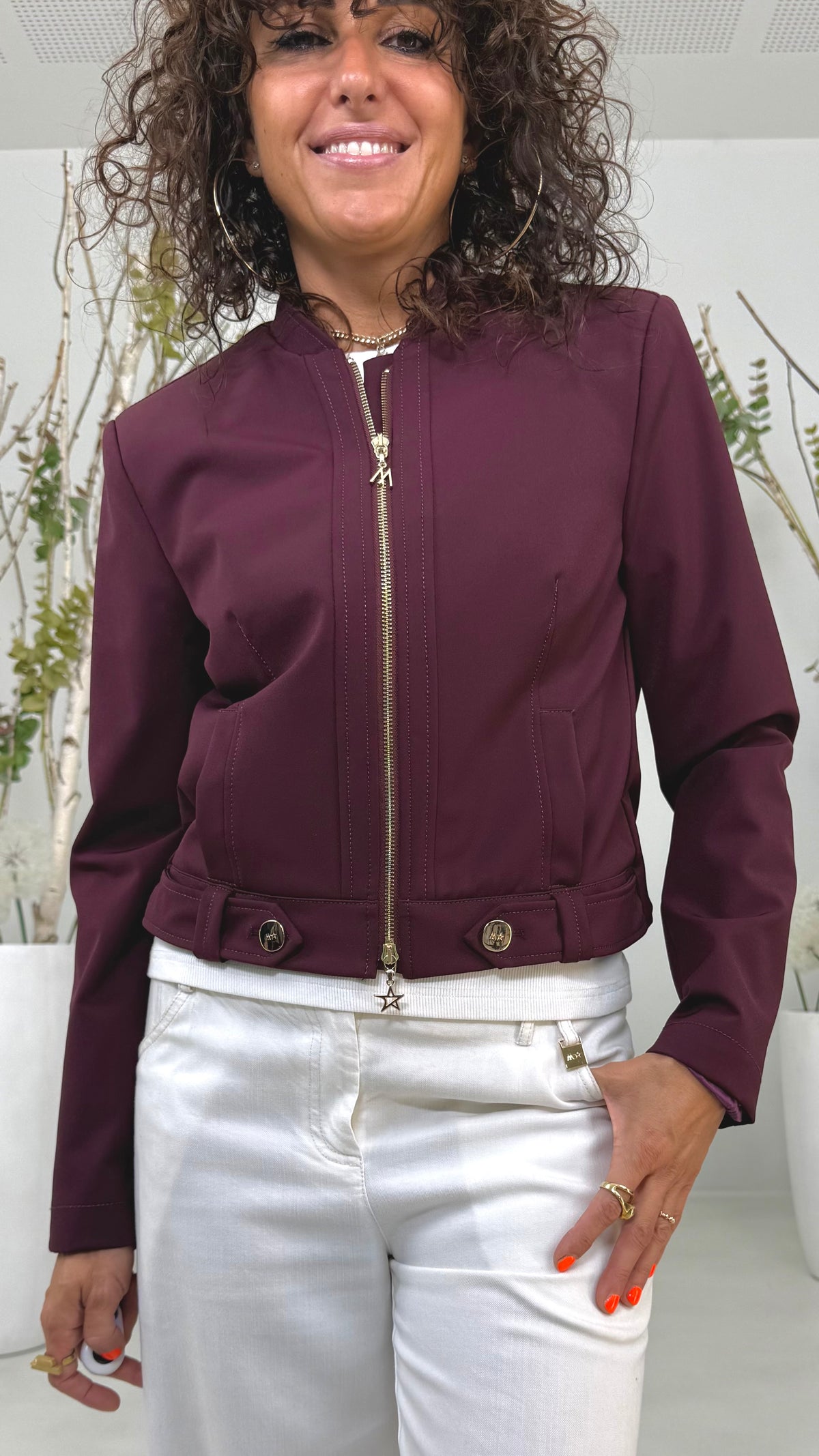 GIUBBETTO CON ZIP IN TECNICO BIELASTICO