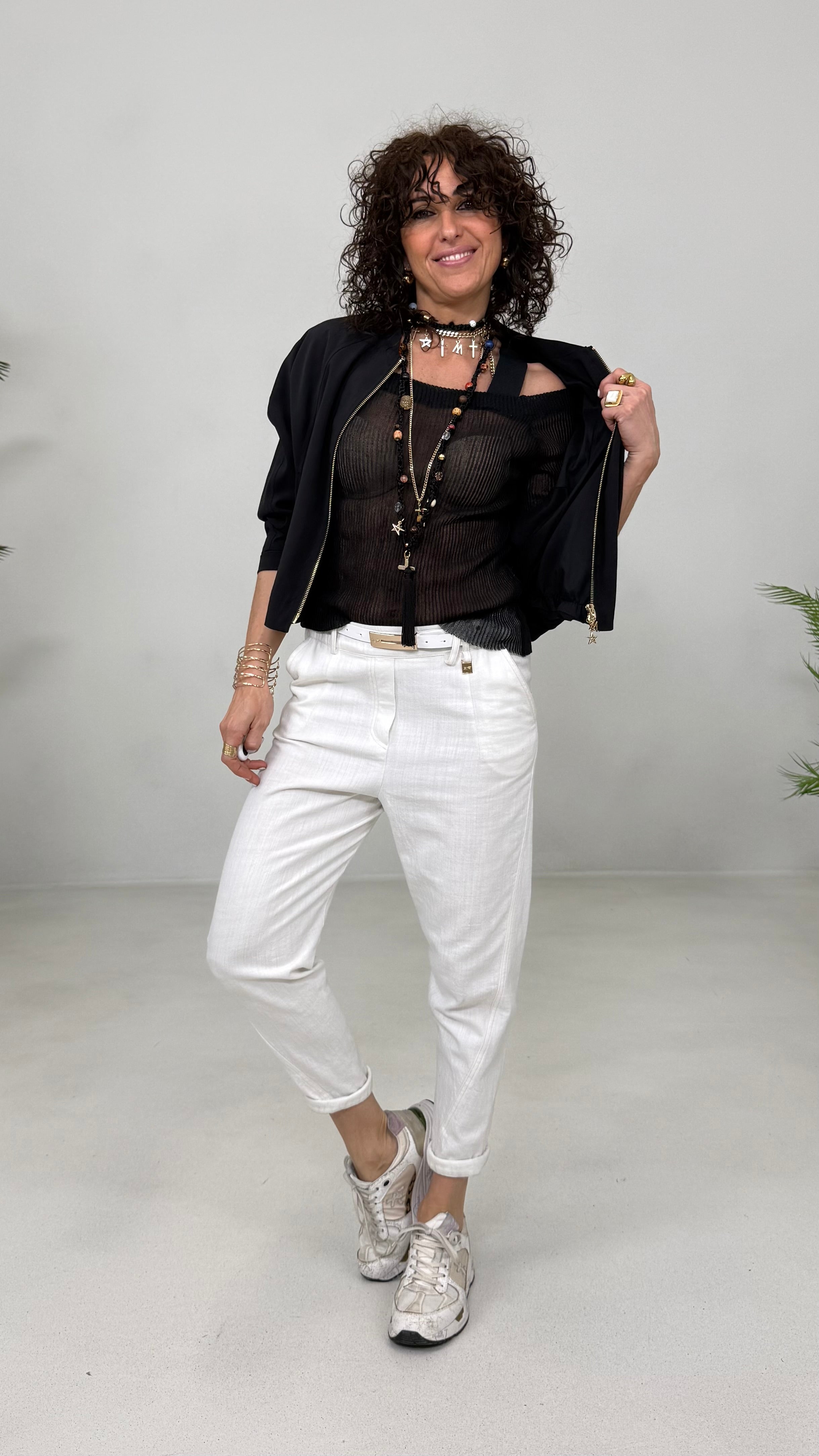 MAGLIA SCOLLO SHIFFER CON SPALLINE IN FILATO EXTRAFINE