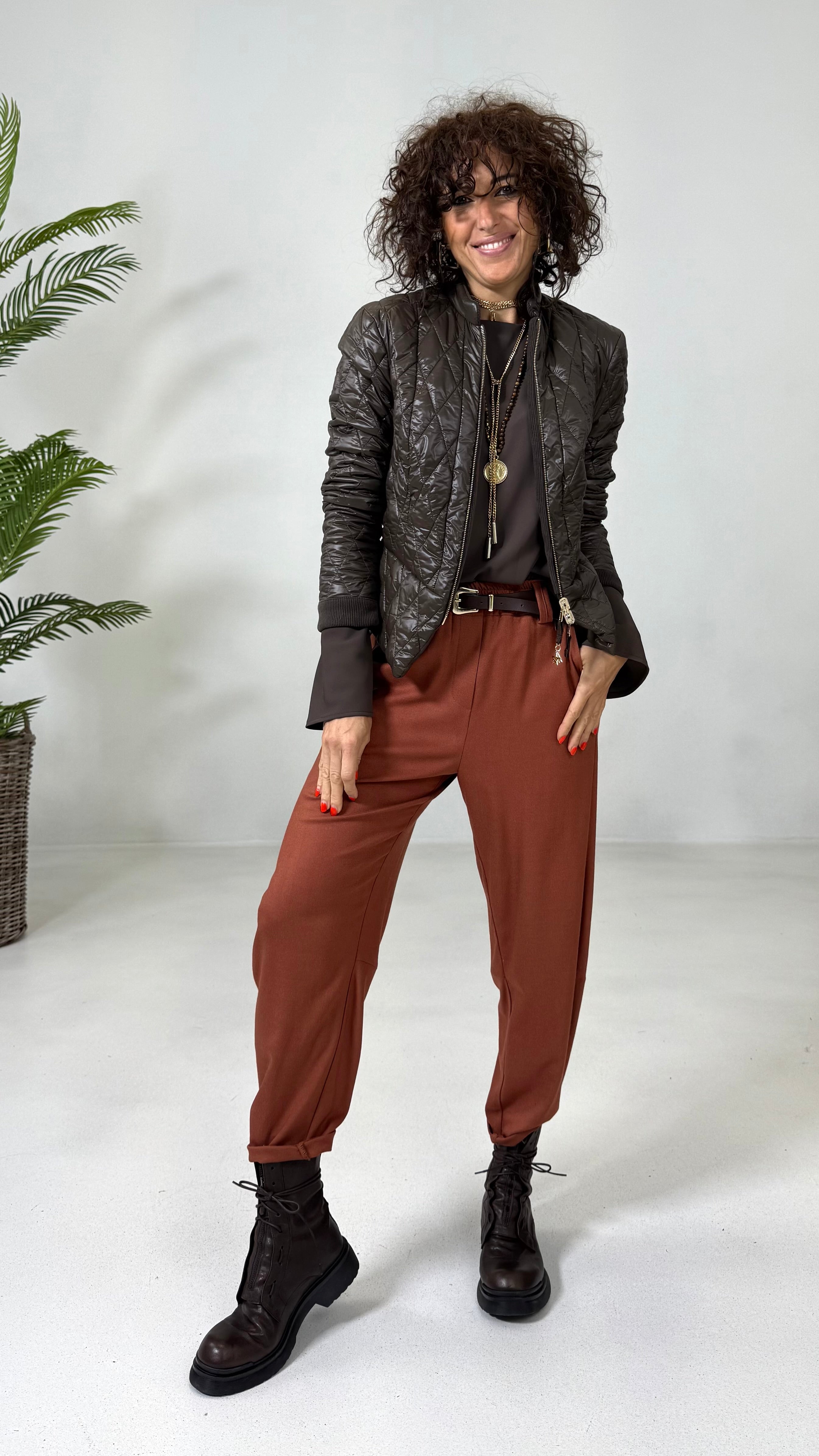 CAMICIA IN CADY FLUIDO CON MANICHE SVASATE