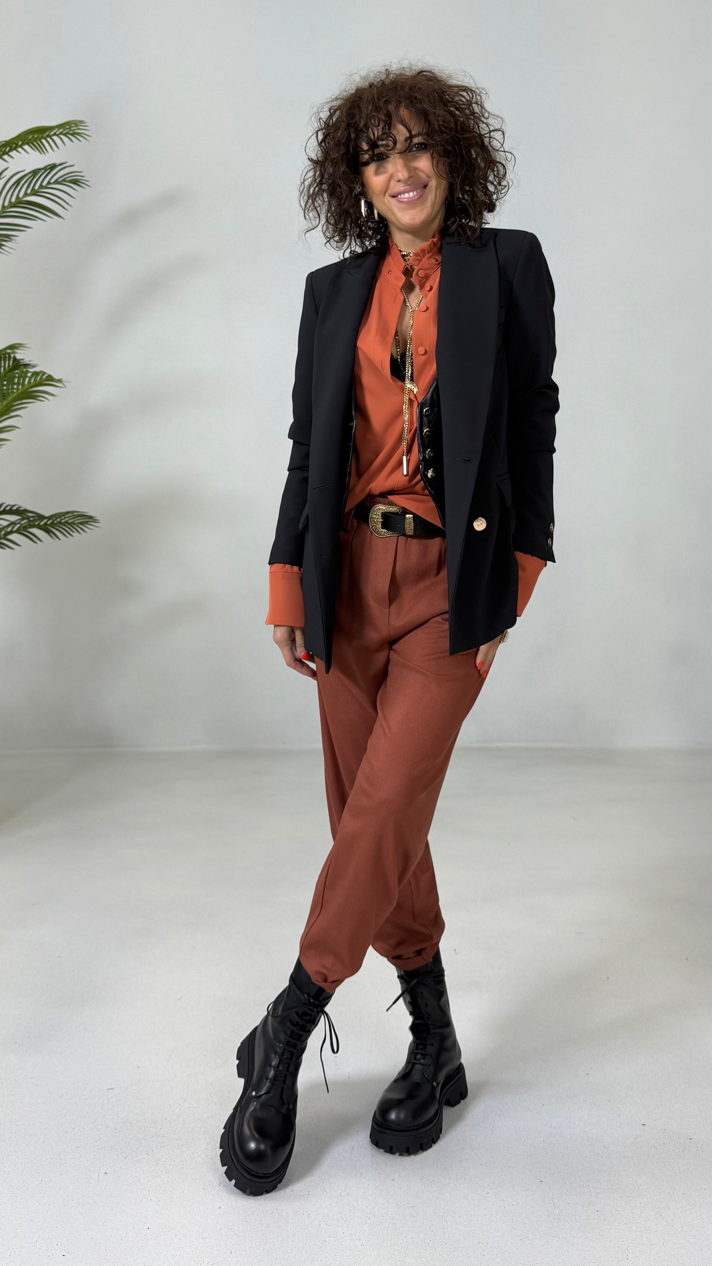 CAMICIA IN CADY FLUIDO CON BORCHIE COLLO