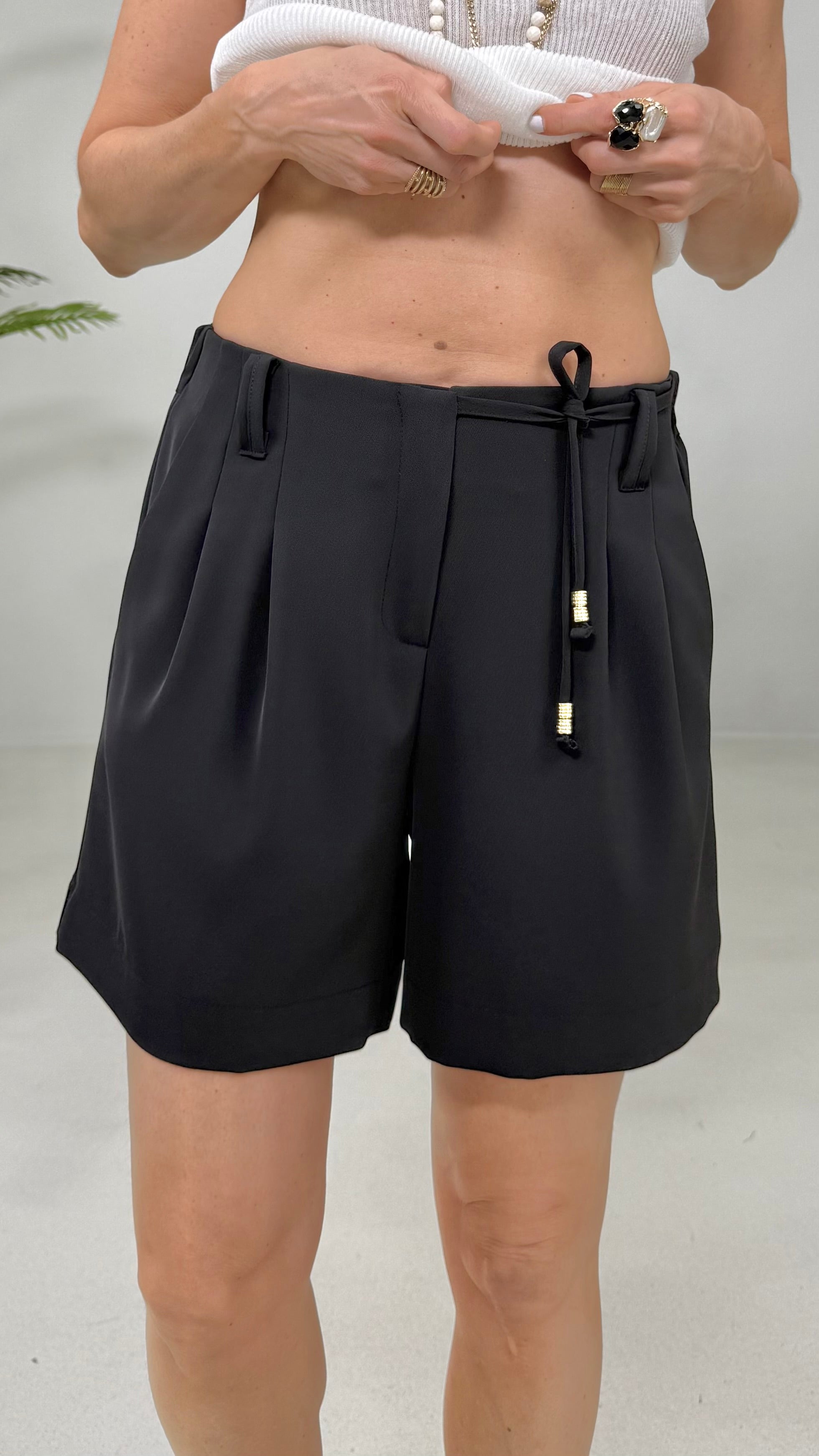 BERMUDA IN CADY FLUIDO LACCI DAVANTI