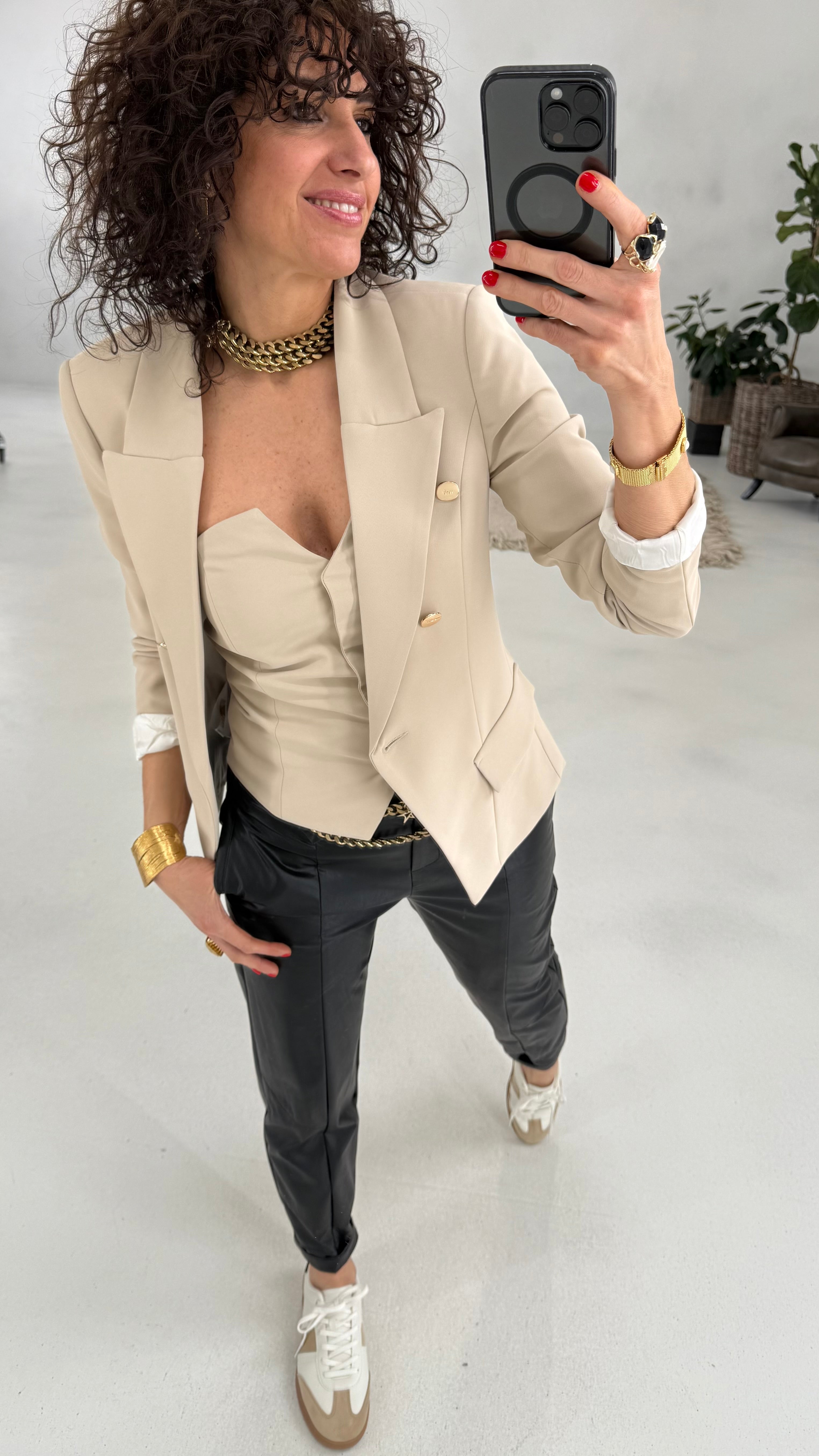 700 P25 BEIGE TOP BUSTINO IN CADY