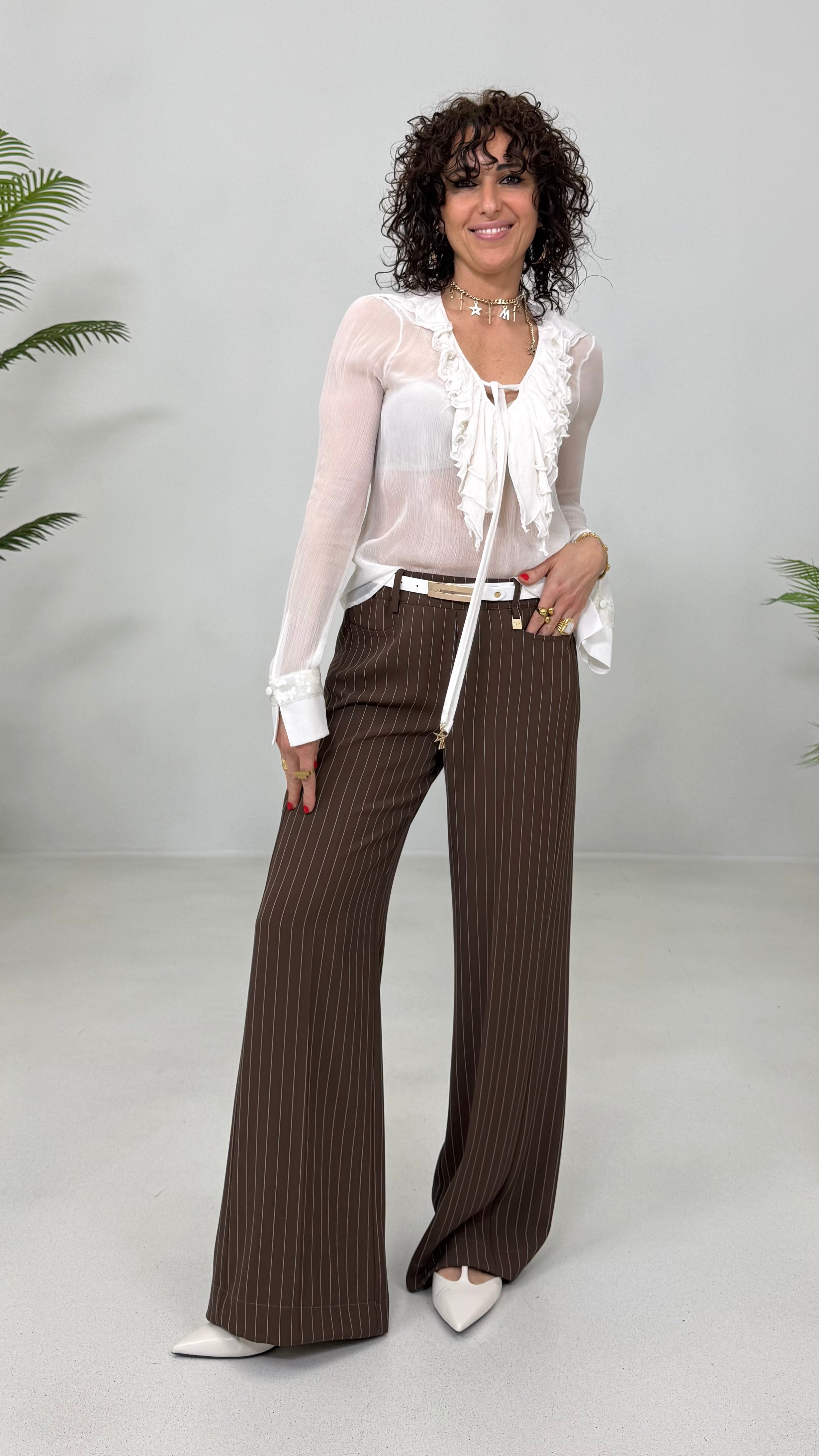 CAMICIA CON VOLANT DAVANTI IN CREPONNE VISCOSA