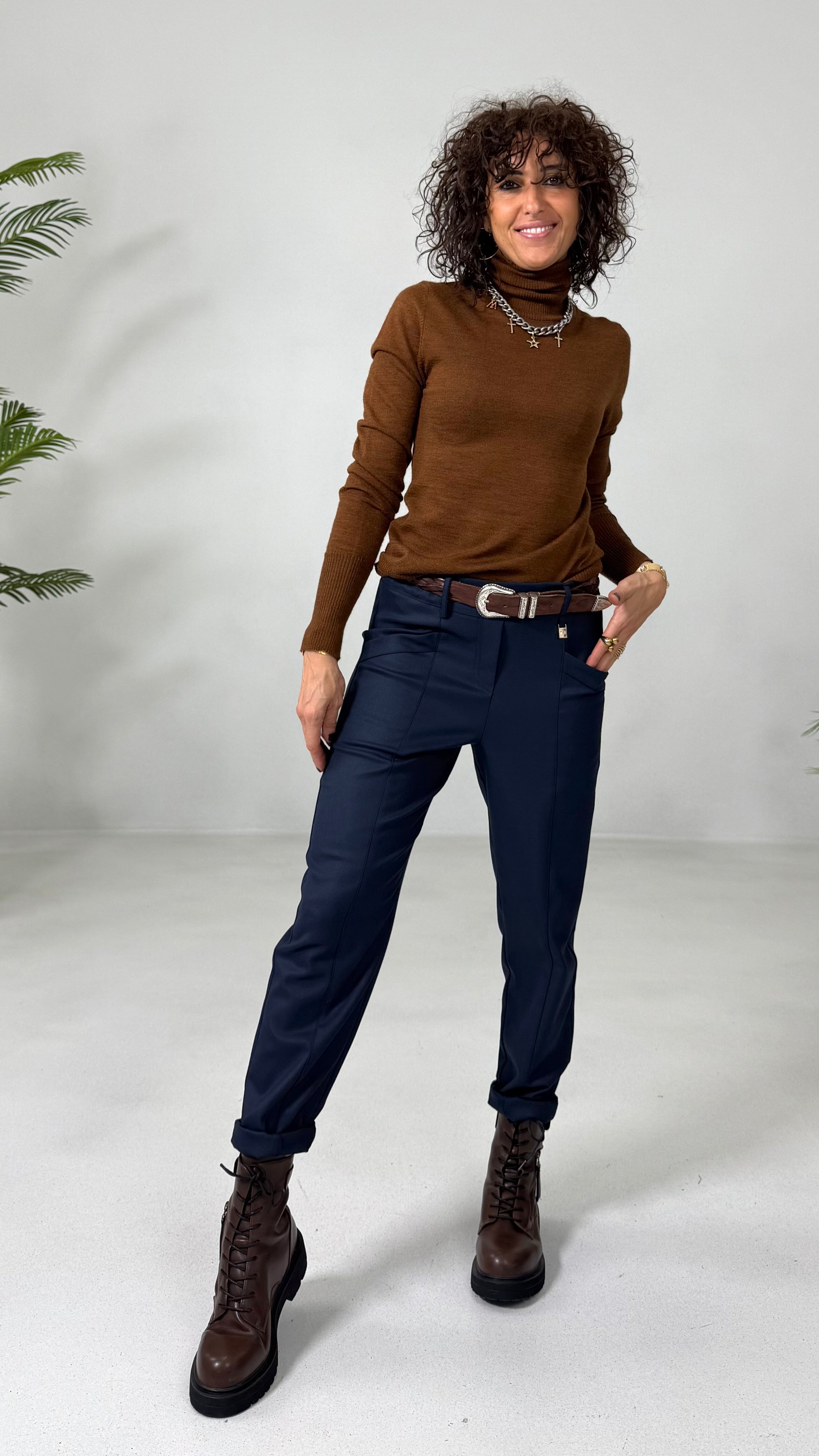 MAGLIA BASIC COLLO ALTO IN LANA VISCOSA