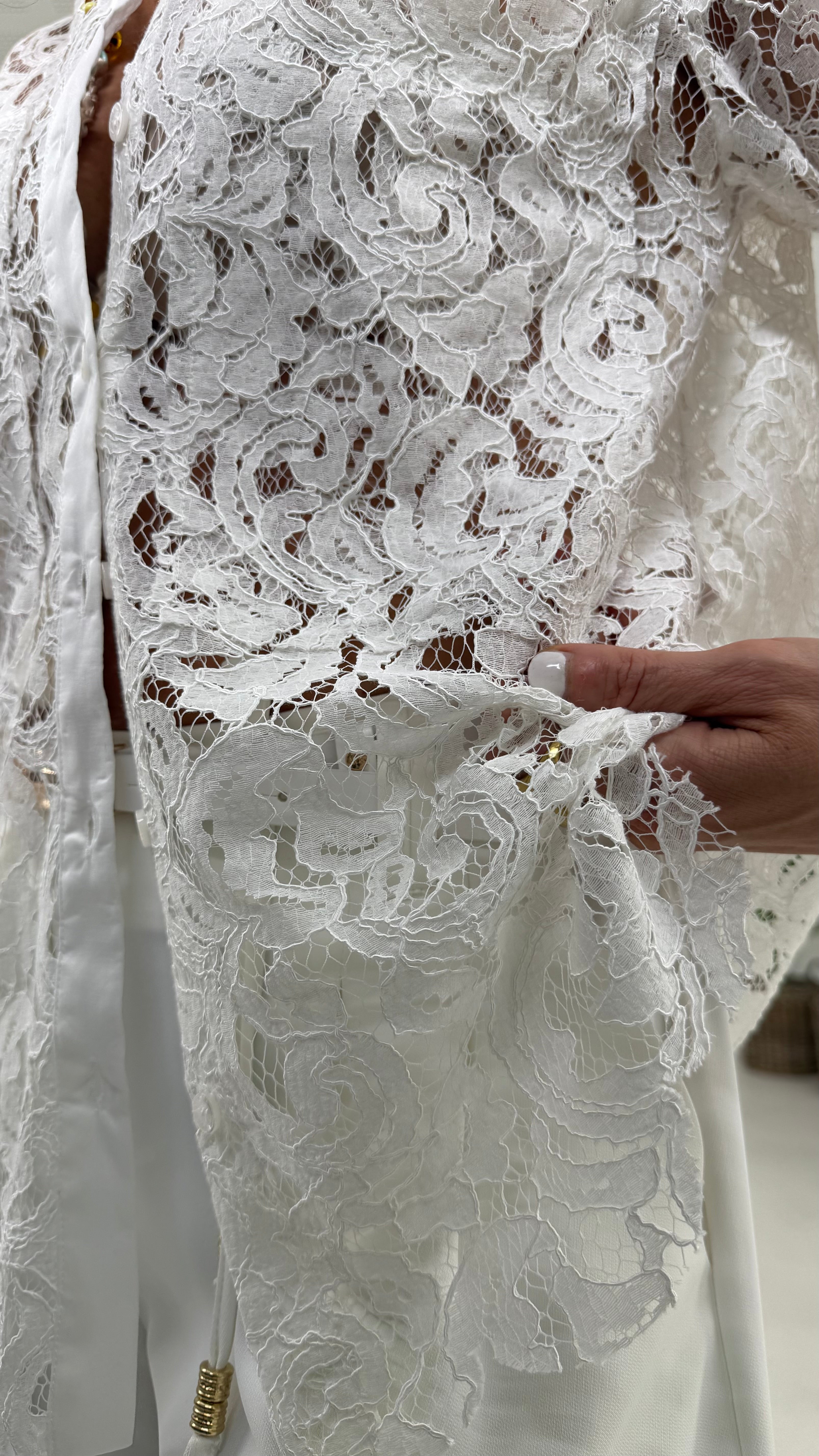 CAMICIA LINEA UOMO IN PIZZO SMERLATO