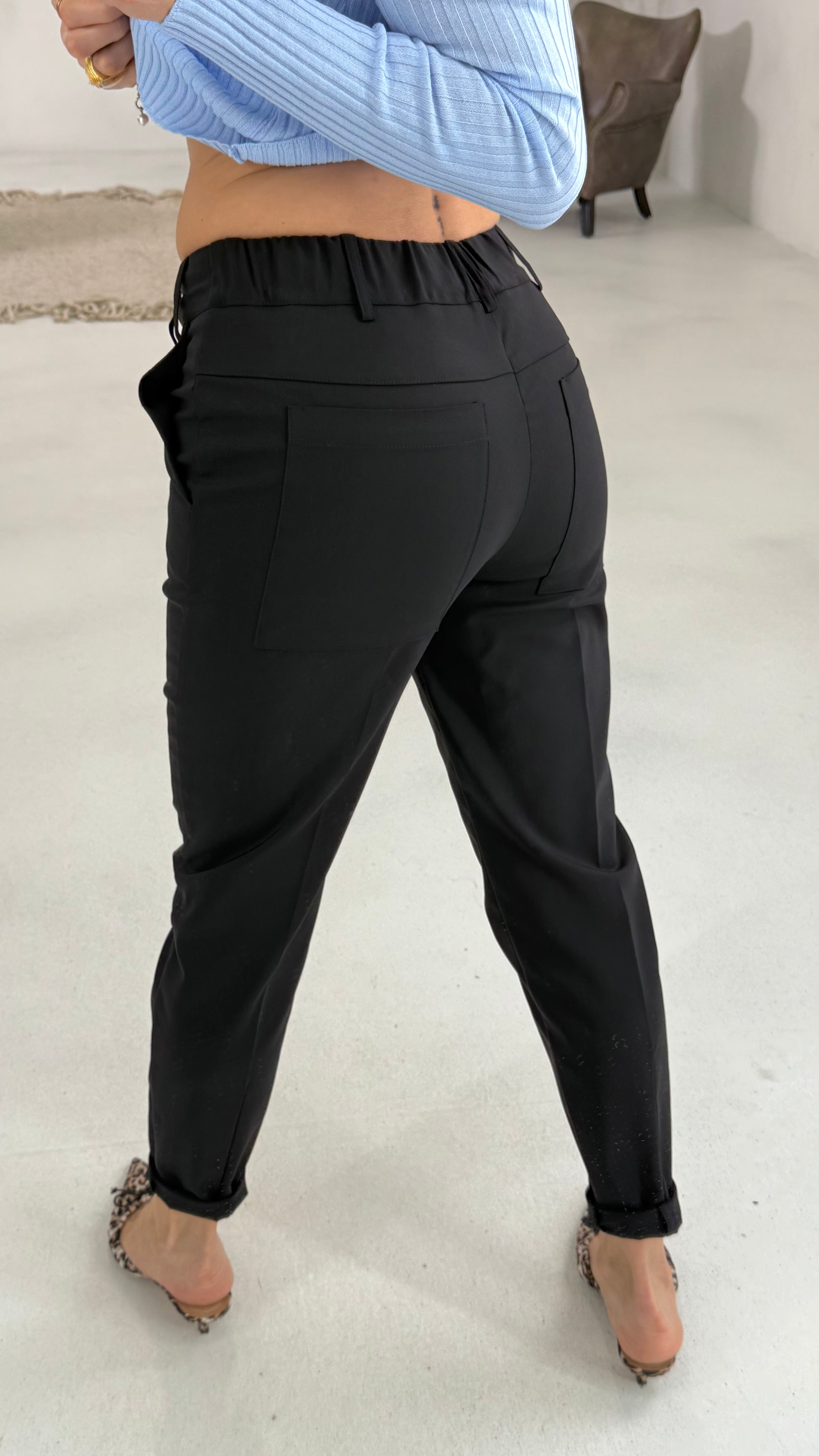 801 P25 NERO BAGGY IN TESSUTO TECNICO COMPATTO DI COTONE