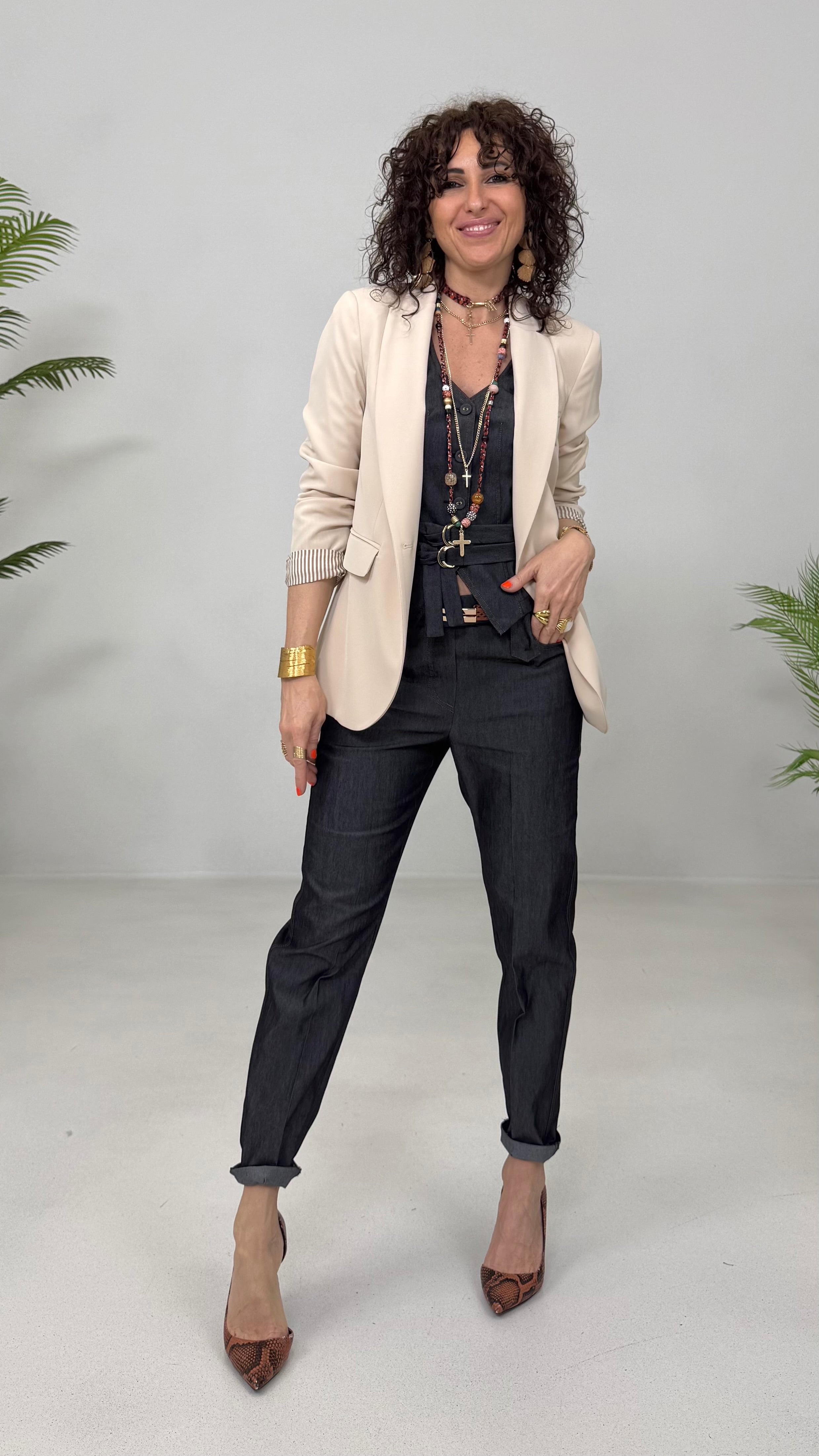 BASIC IN JEANS ELASTICO CON ALAMARI