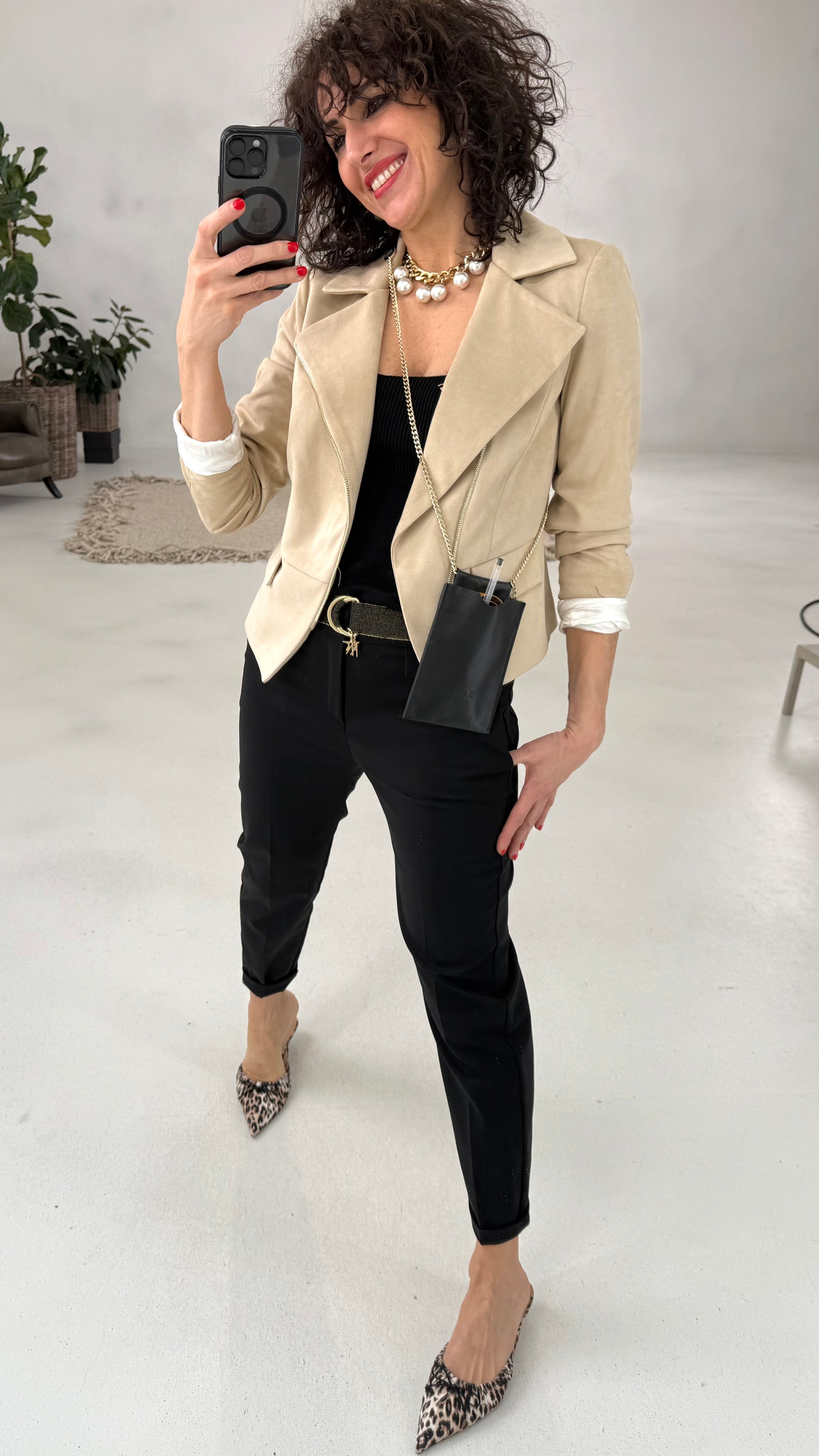 510 P25 BEIGE CHIODO IN DAINETTO ELASTICO
