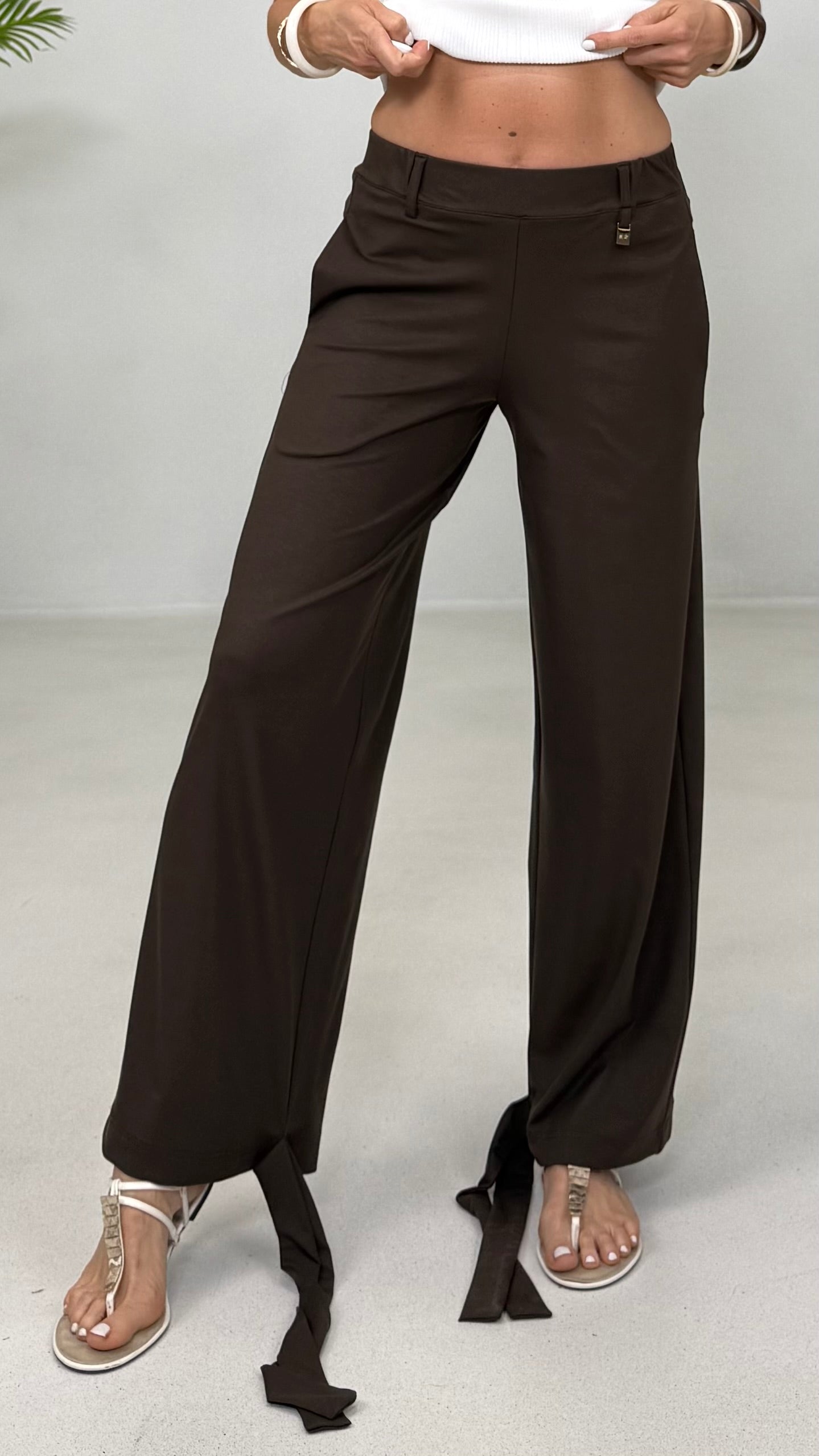 PANTALONE LACCI AL FONDO IN JERSEY LYOCELL ELASTICO