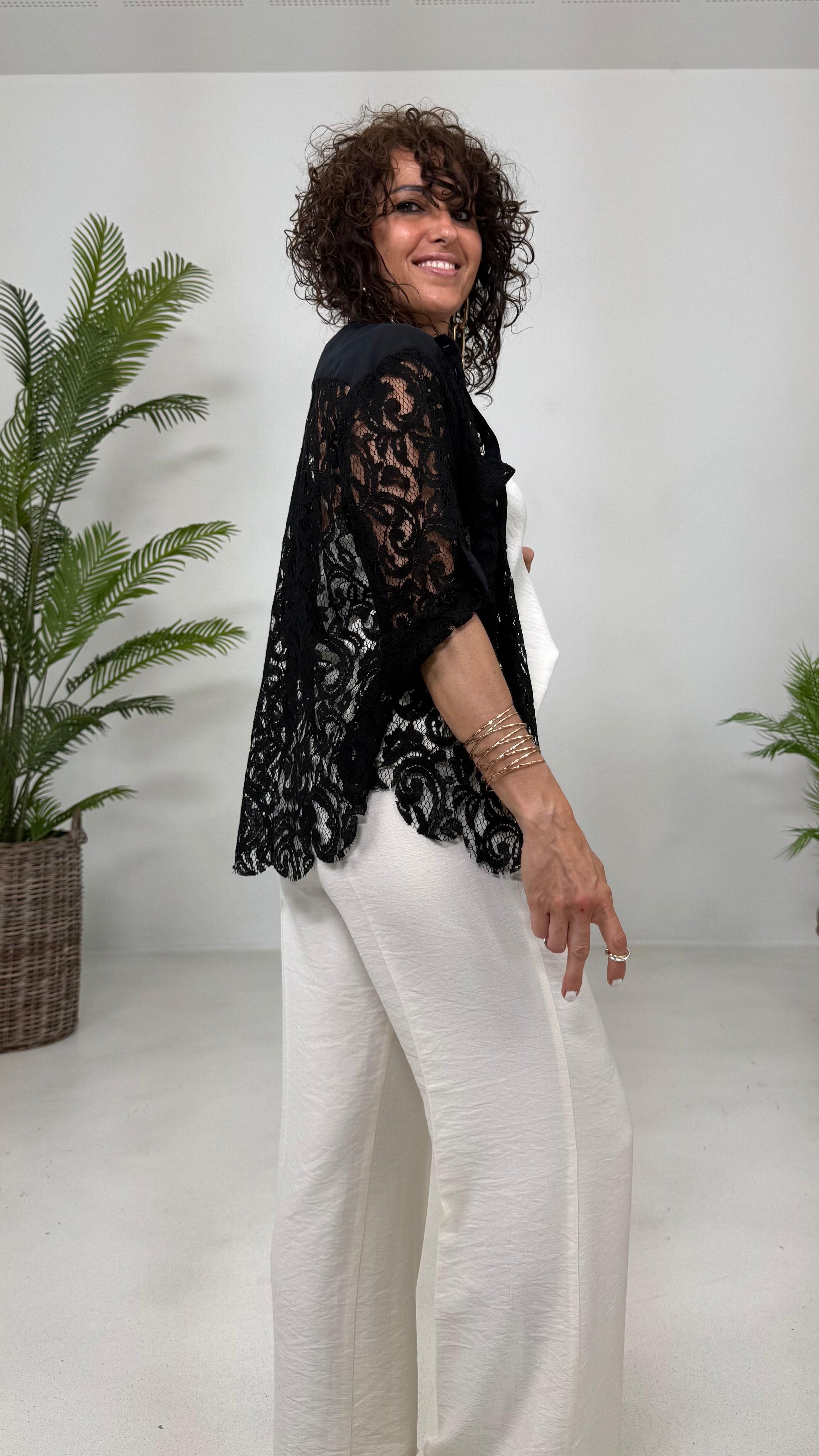 CAMICIA LINEA UOMO IN PIZZO SMERLATO