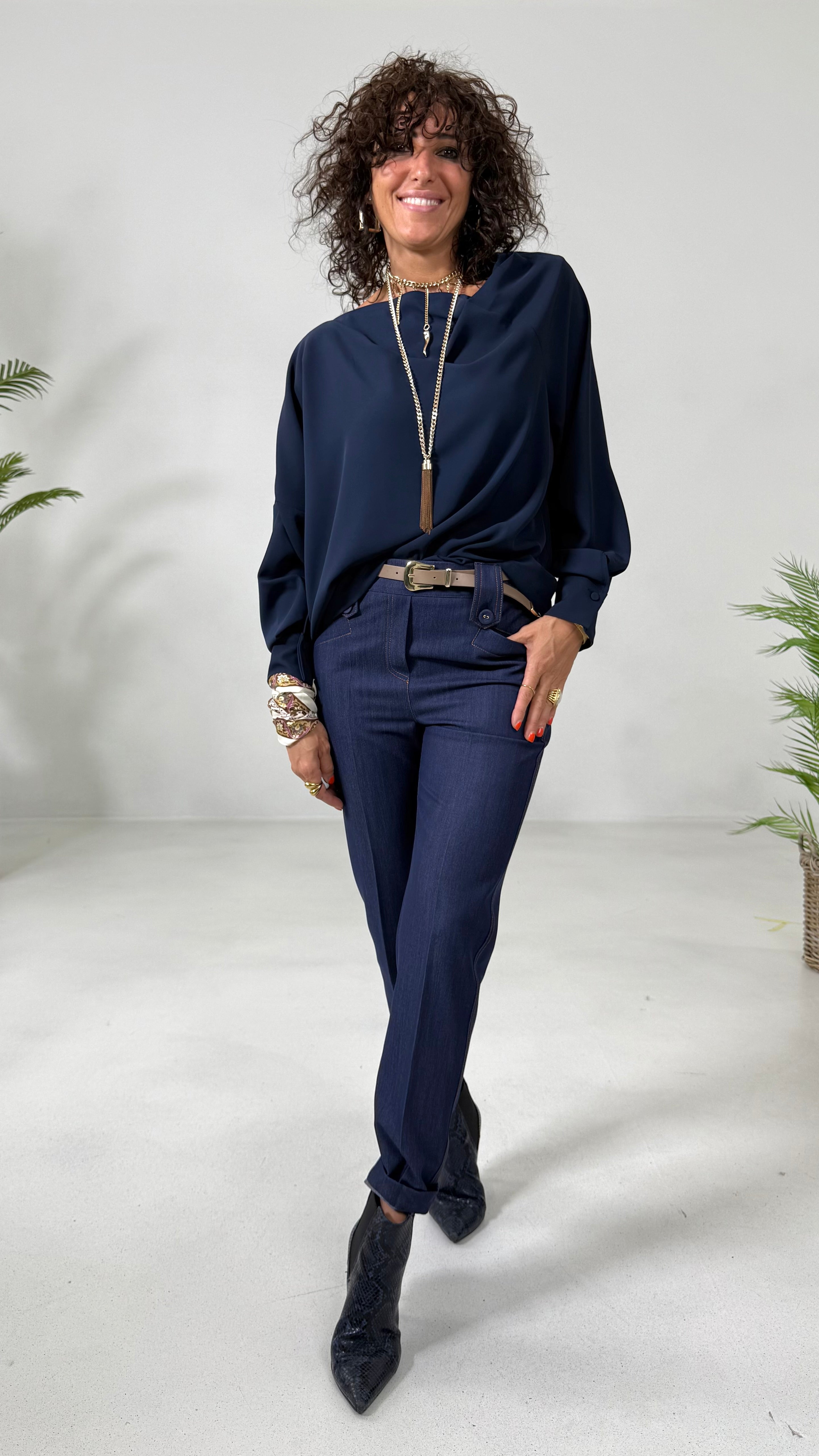 BASIC IN TESSUTO JEANS SLEGATO