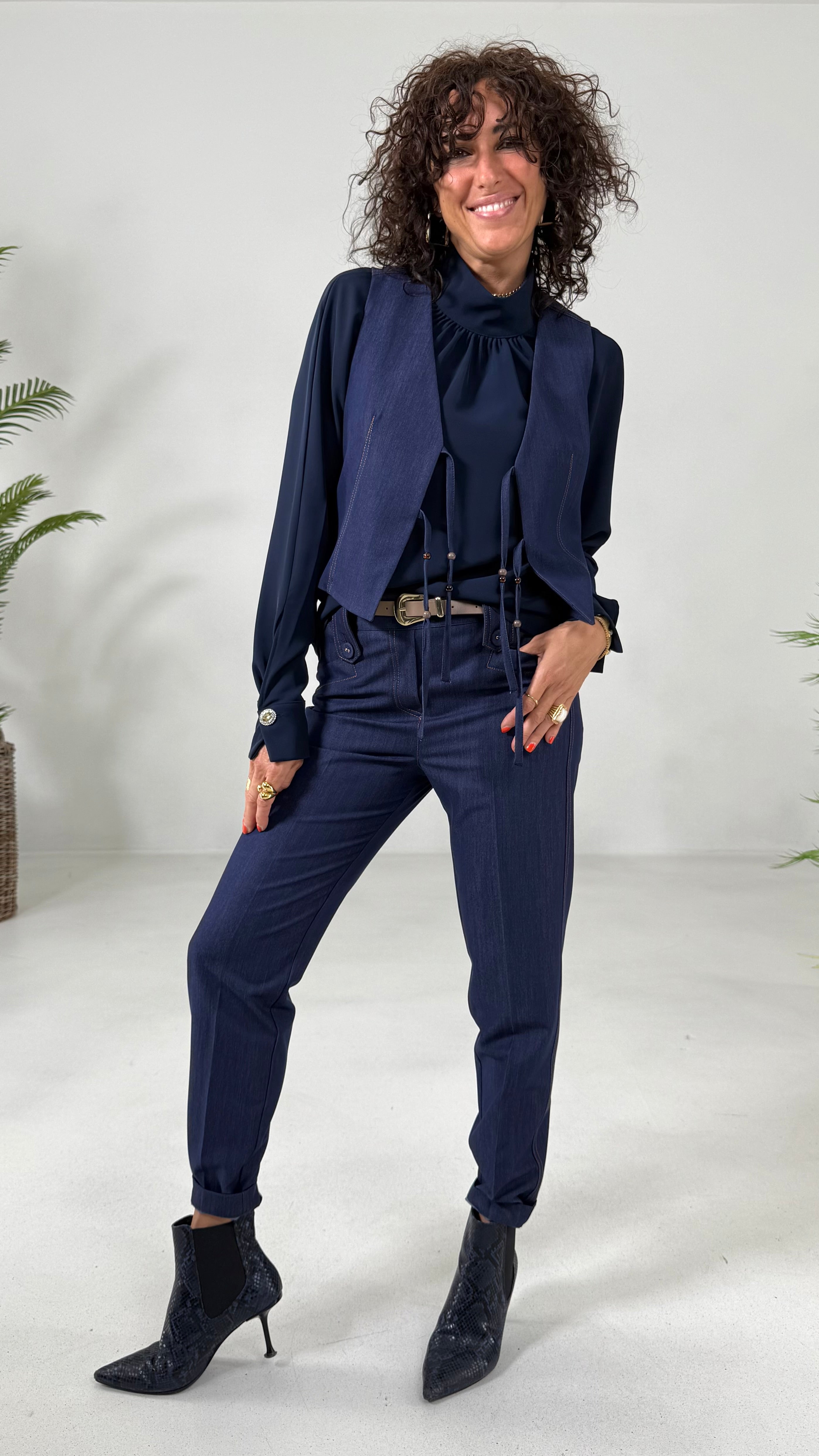 CAMICIA IN CADY FLUIDO COLLO ALTO CON ARRICCIO