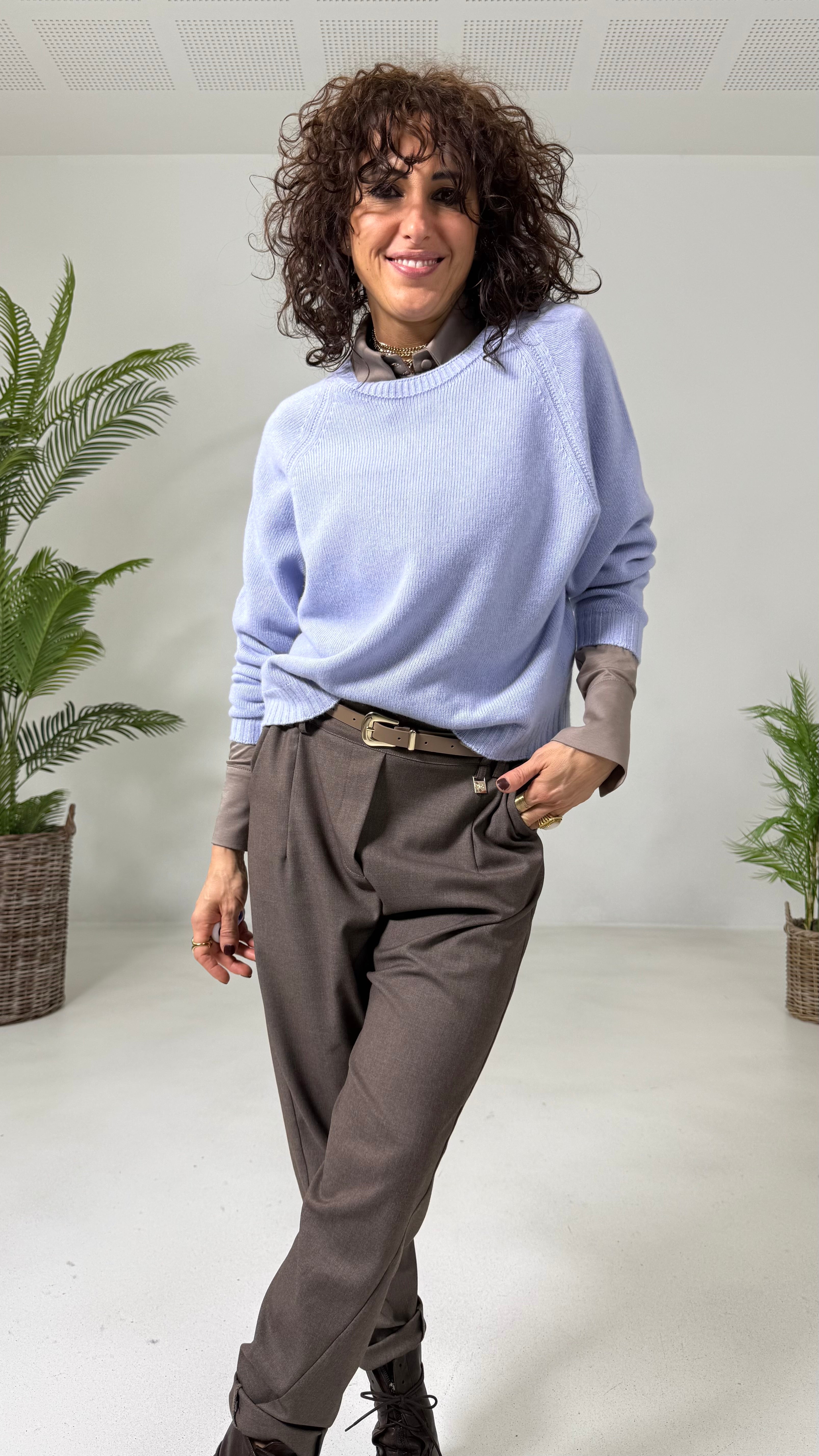 MAGLIONE RETTANGOLARE CON MANICA RAGLAN IN LANA CARDATA