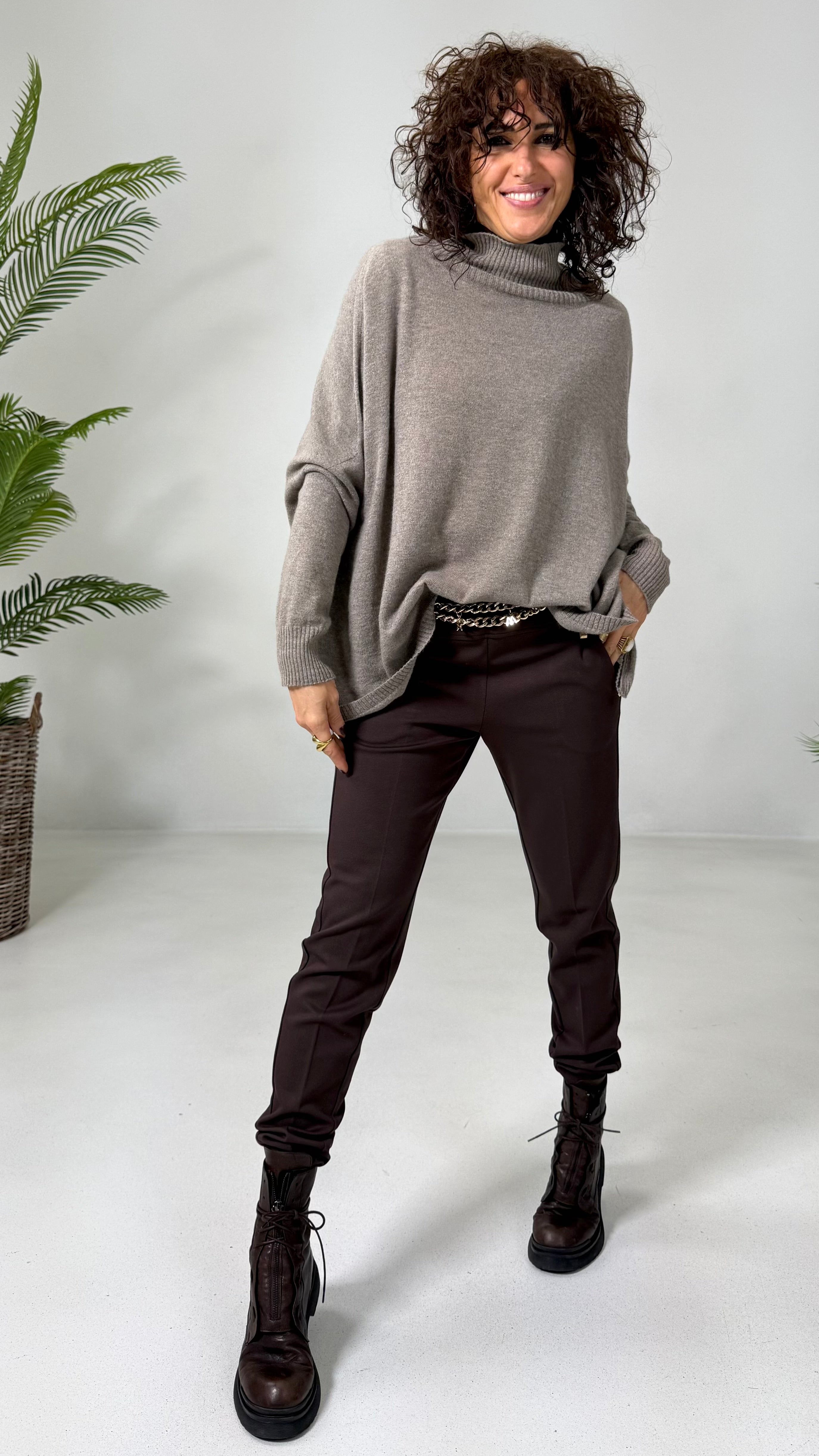 MAGLIA AMPIA IN MISTO CASHMERE CON COLLO ALTO