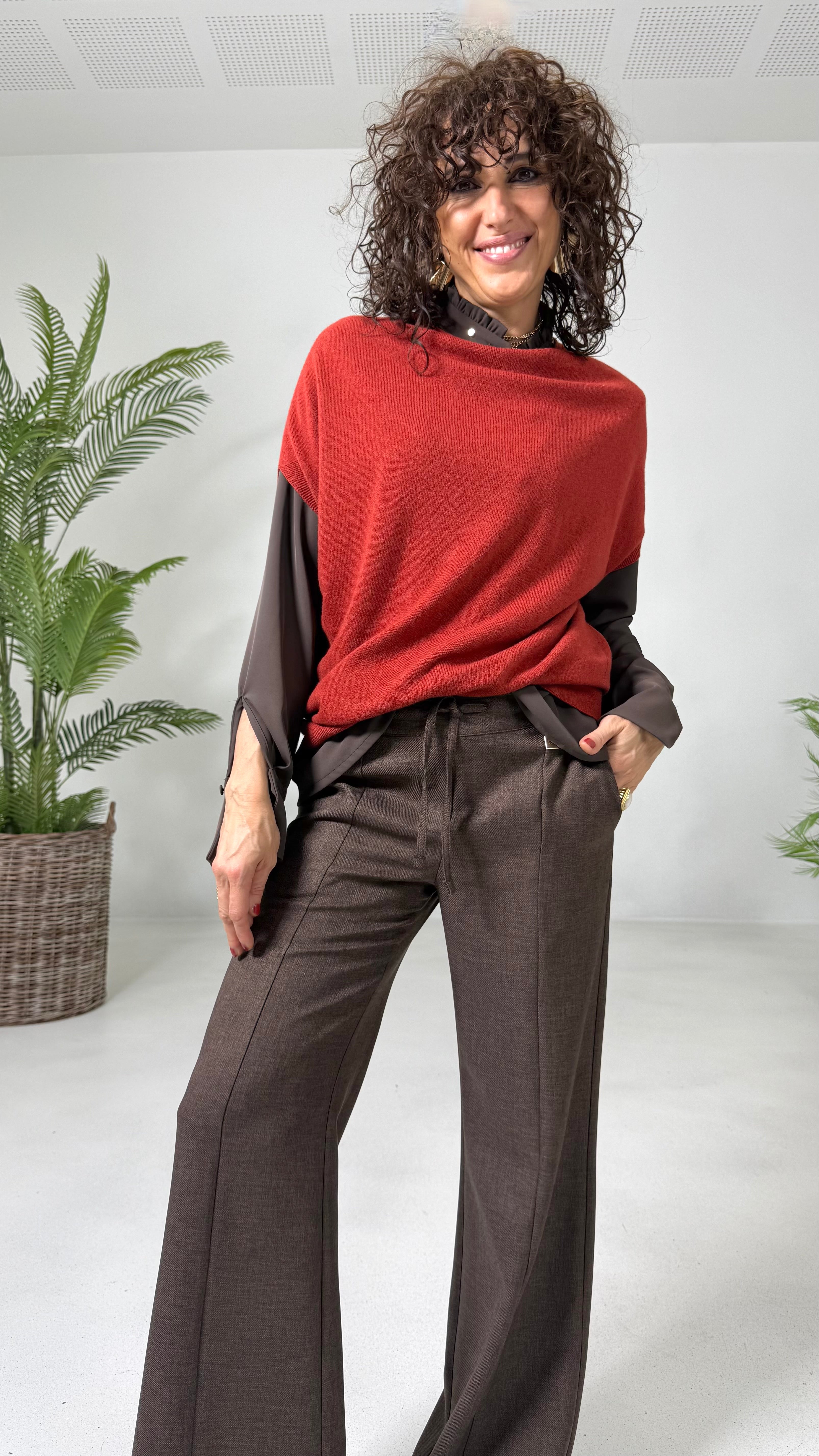 CAMICIA IN CADY FLUIDO CON BORCHIE COLLO