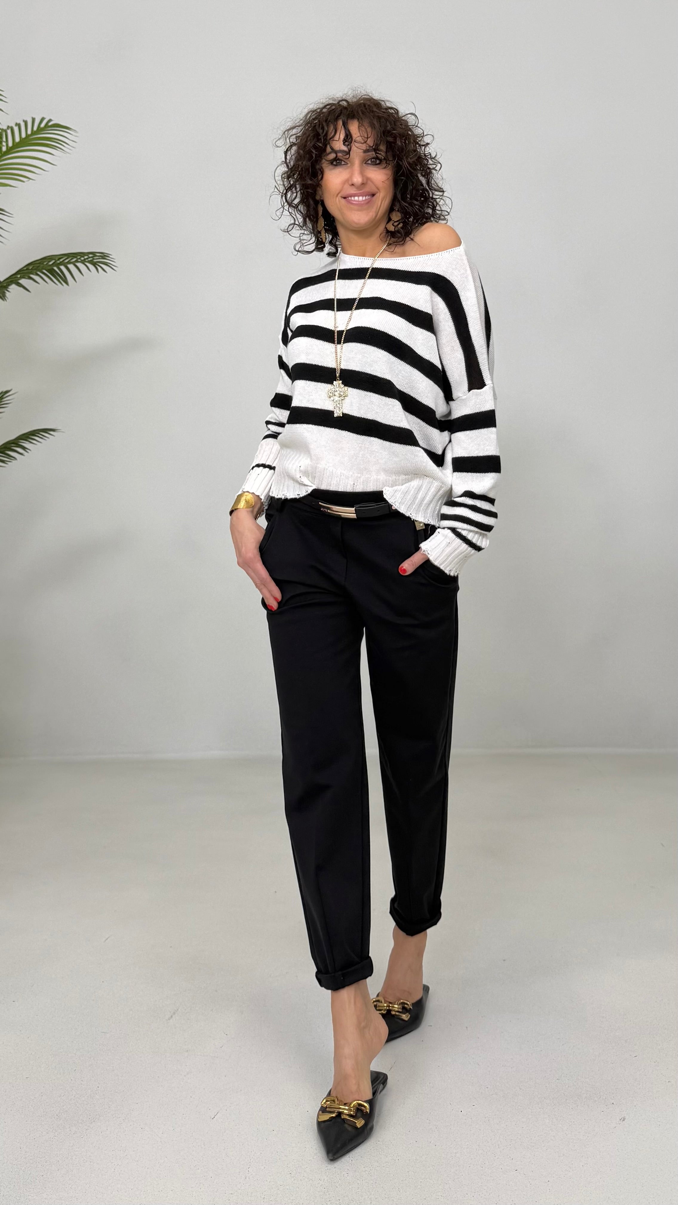 MAGLIA A RIGHE IN COTONE CON ROTTURE