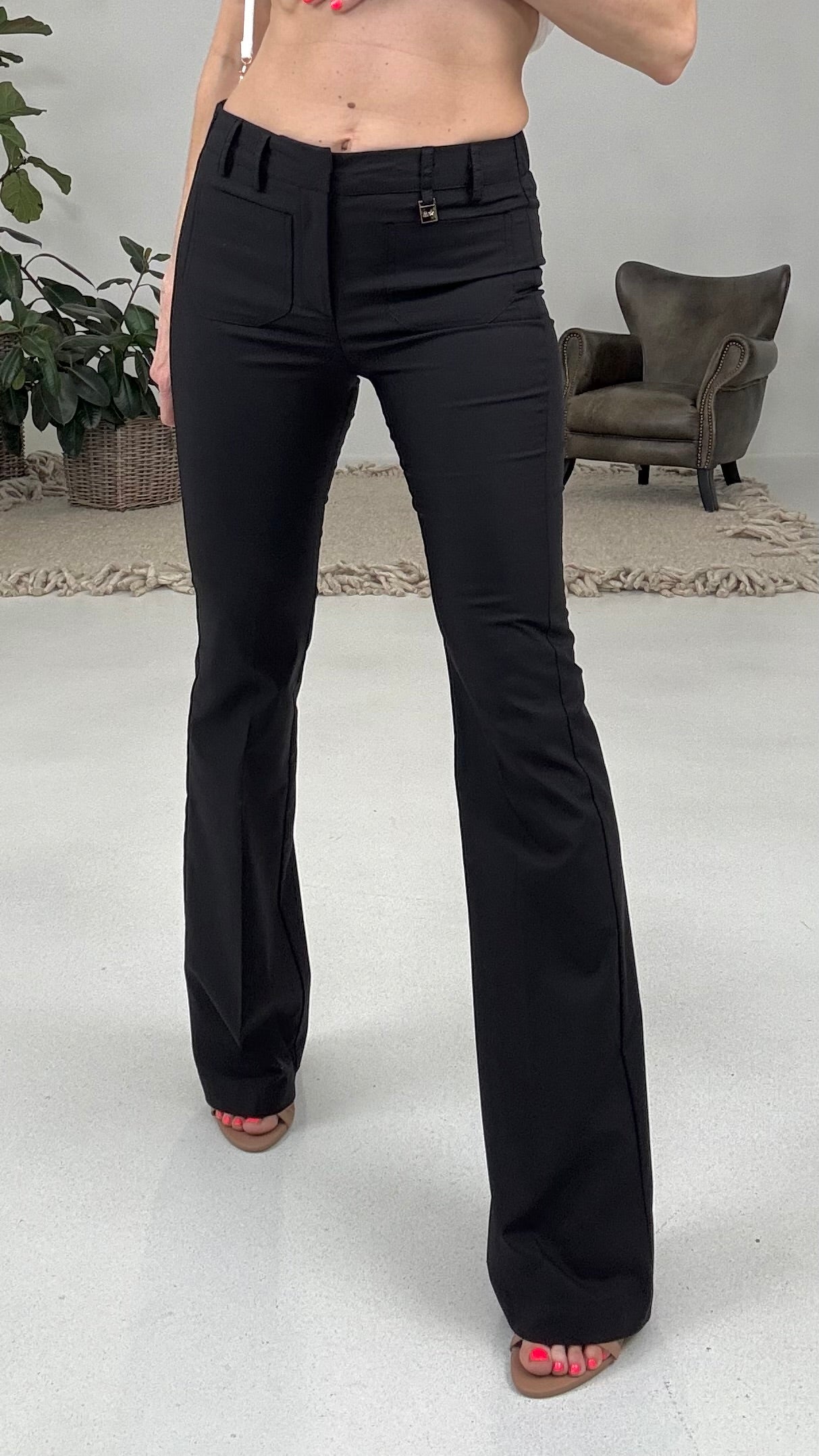 816 P25 NERO PANTALONE A ZAMPA IN TESSUTO TECNICO LIGHT DI COTONE