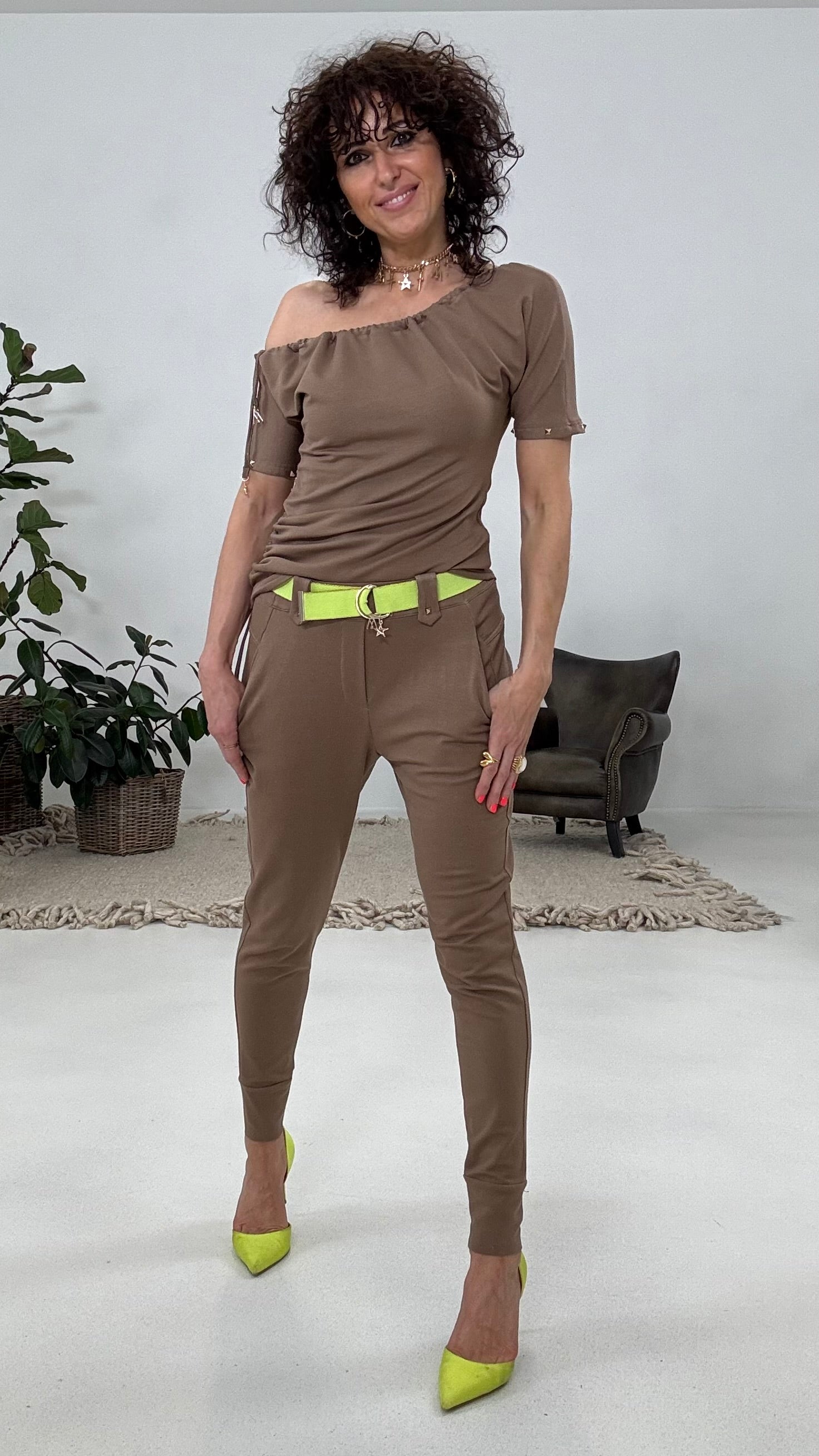 610 P25 FANGO T-SHIRT ASIMMETRICA ARRICCI IN FELPA LEGGERA DI VISCOSA