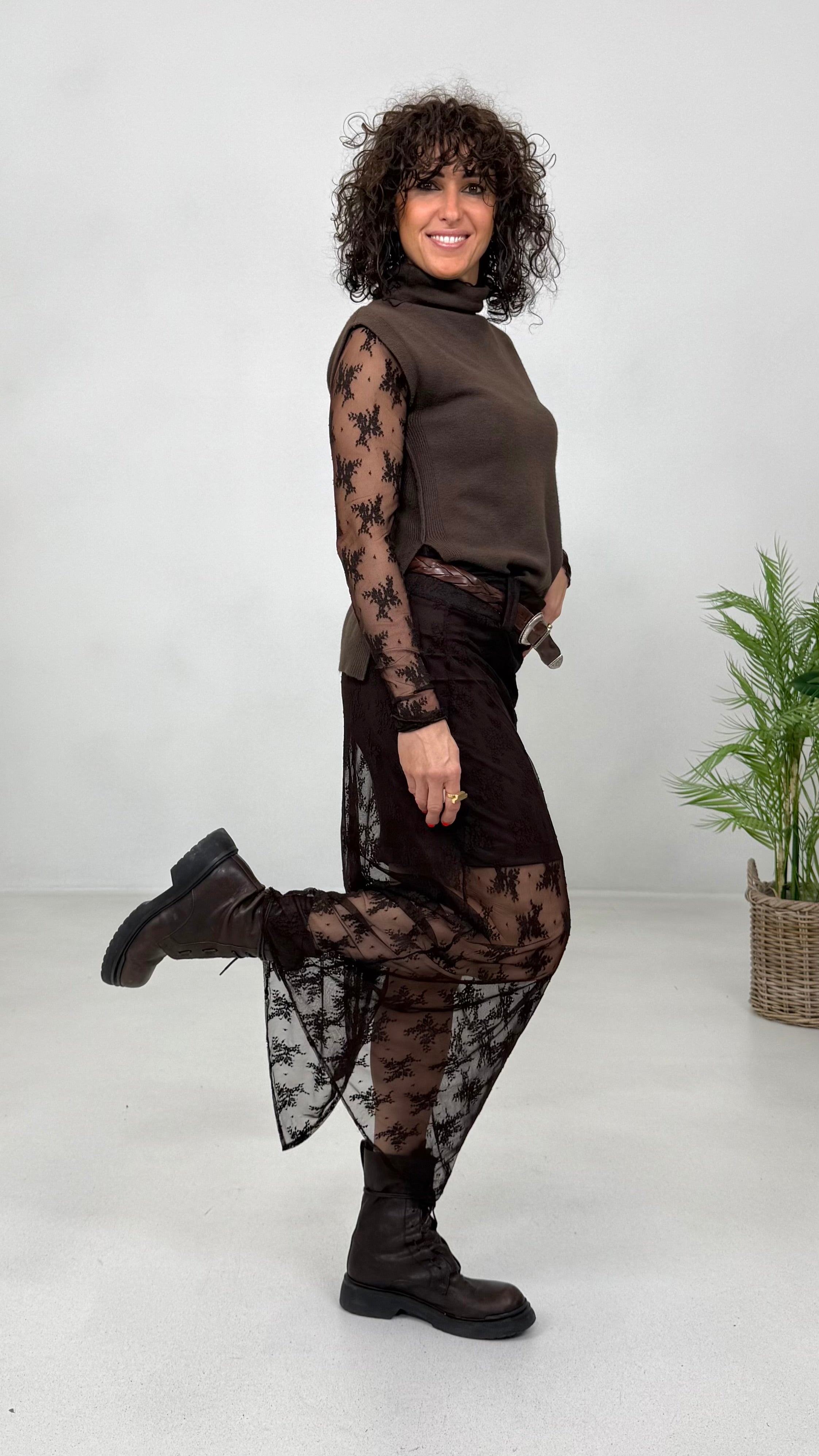 GILET COLLO ALTO IN CALDA VISCOSA