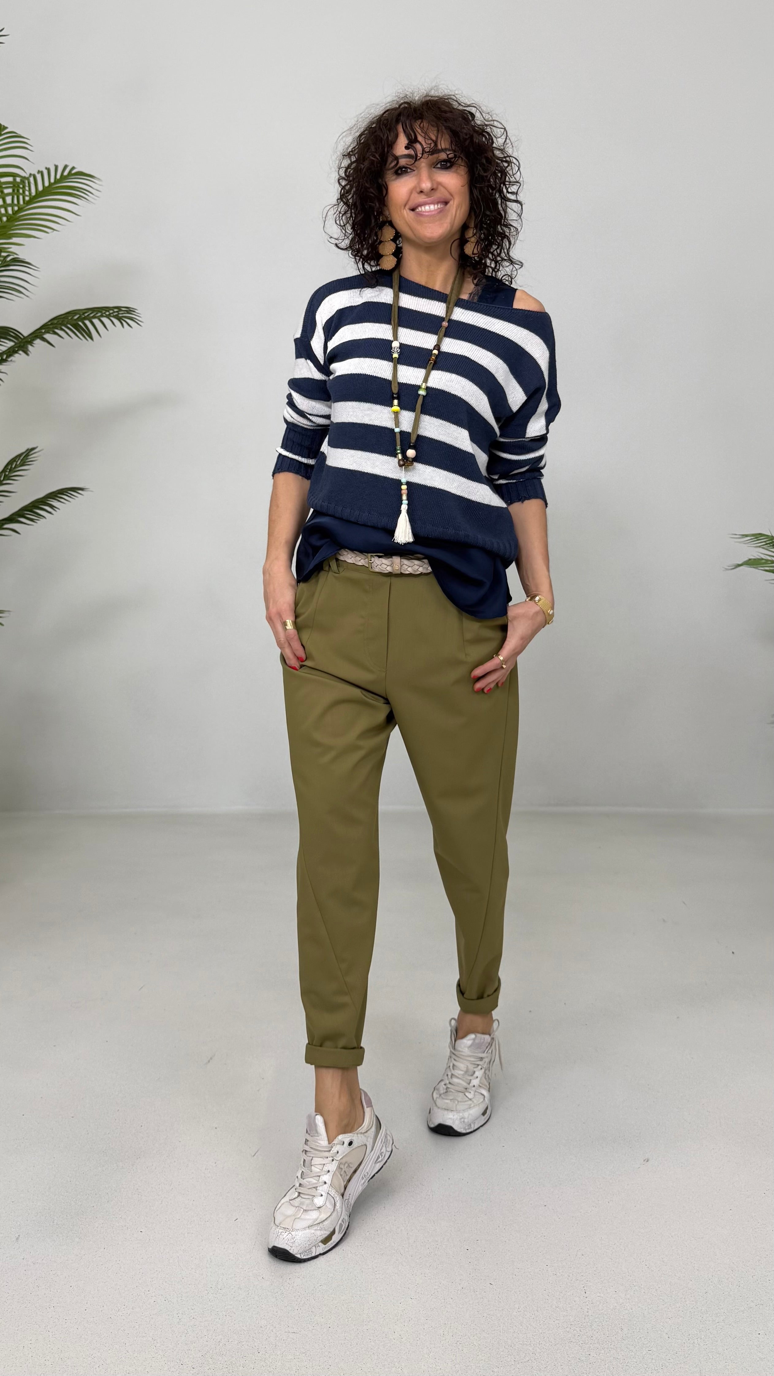 MAGLIA A RIGHE IN COTONE CON ROTTURE